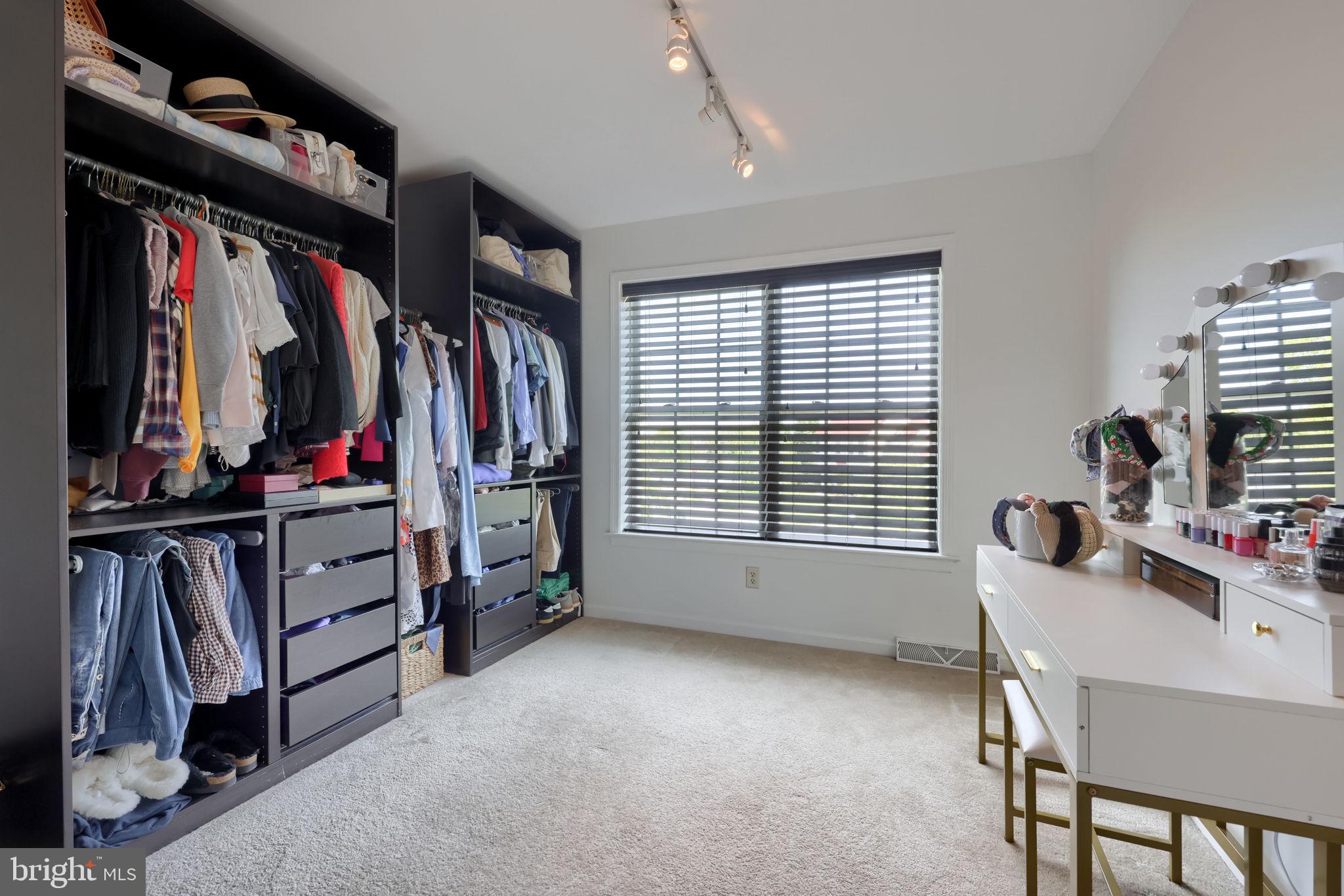 THISTLEDOWN - Residential