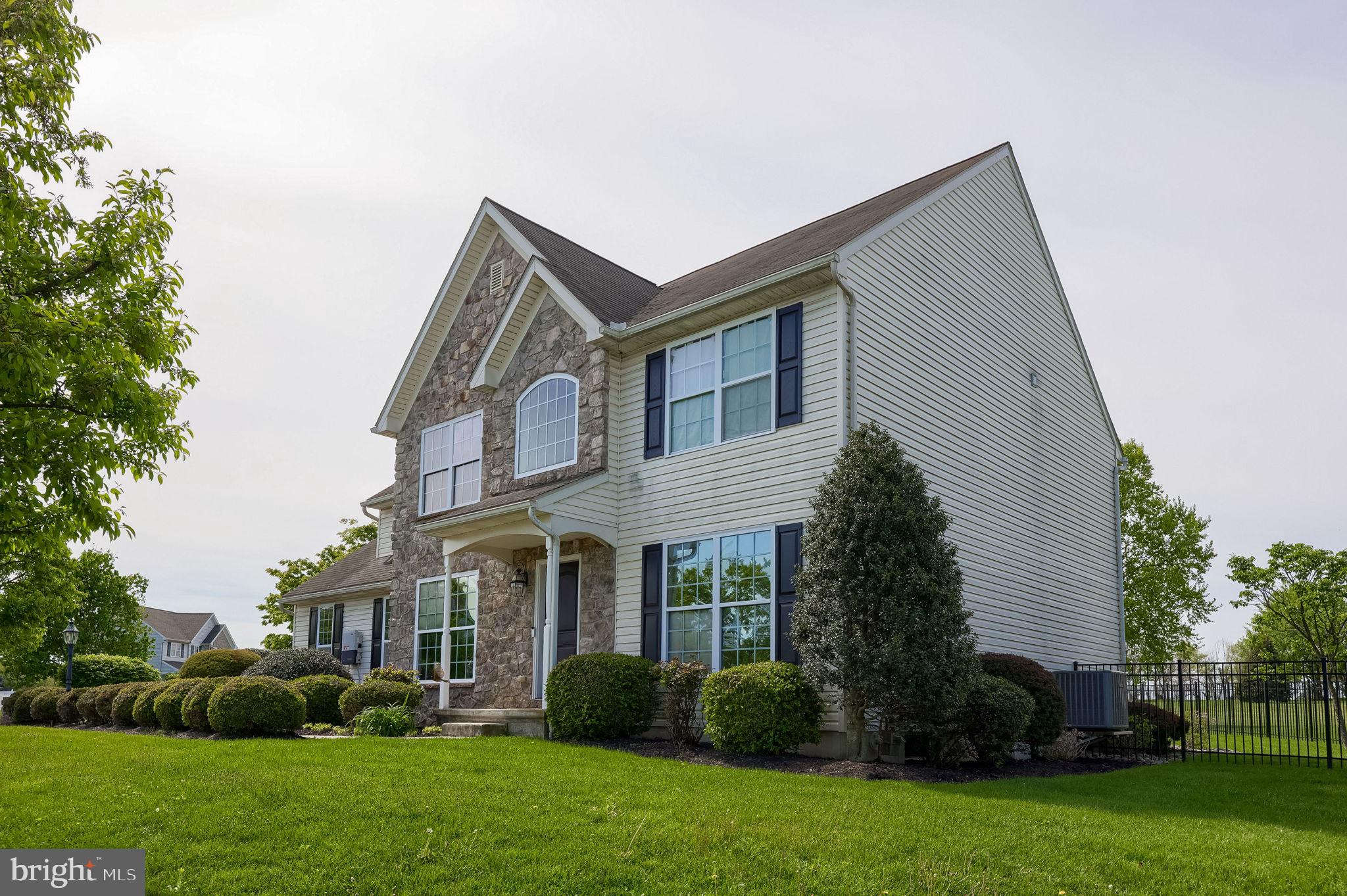 THISTLEDOWN - Residential