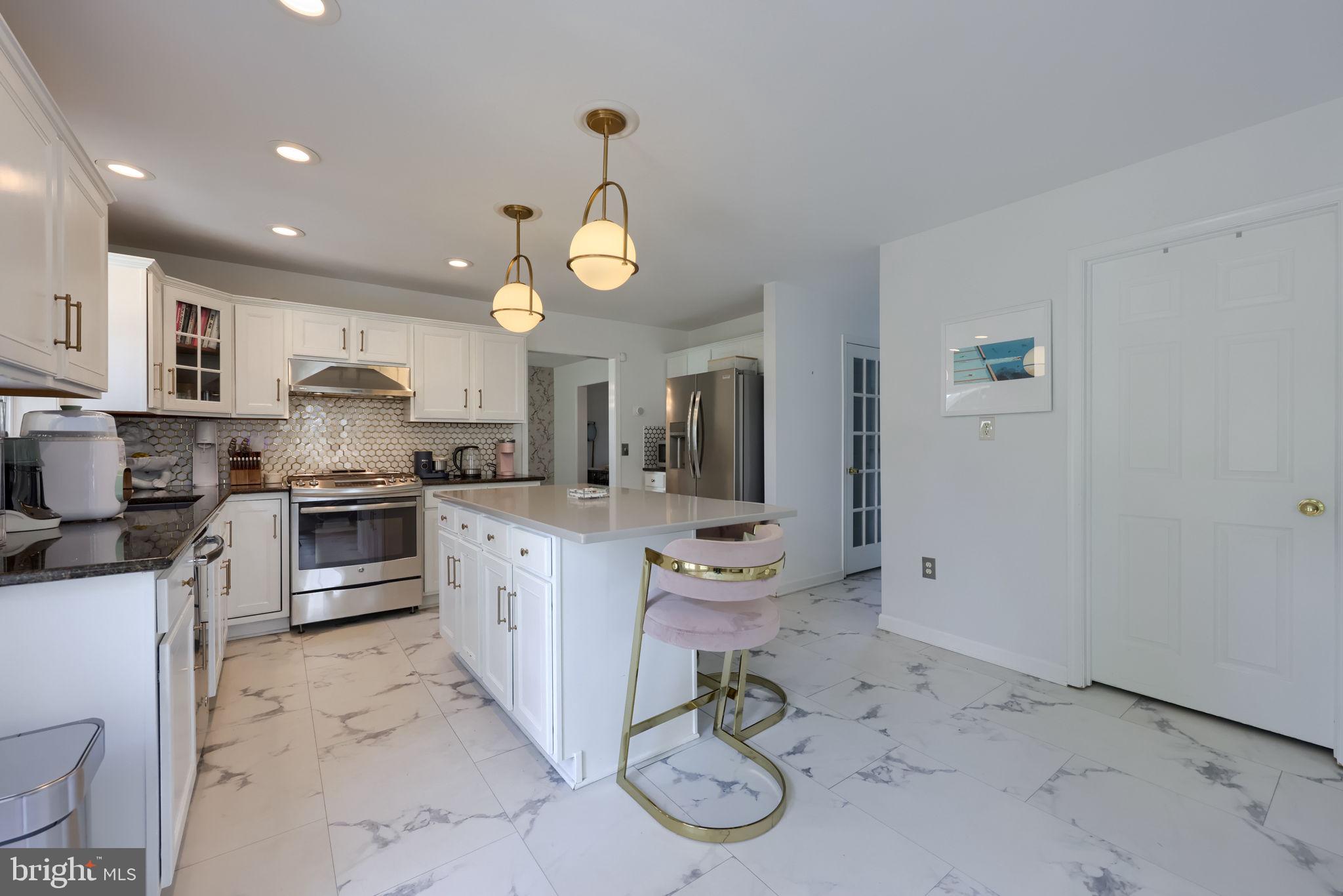 THISTLEDOWN - Residential