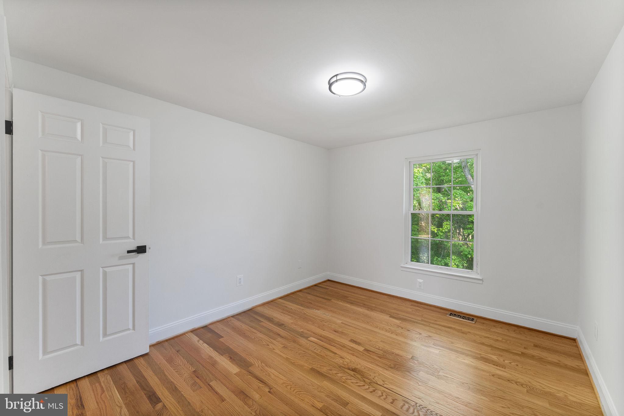 BURKE CENTRE - Residential