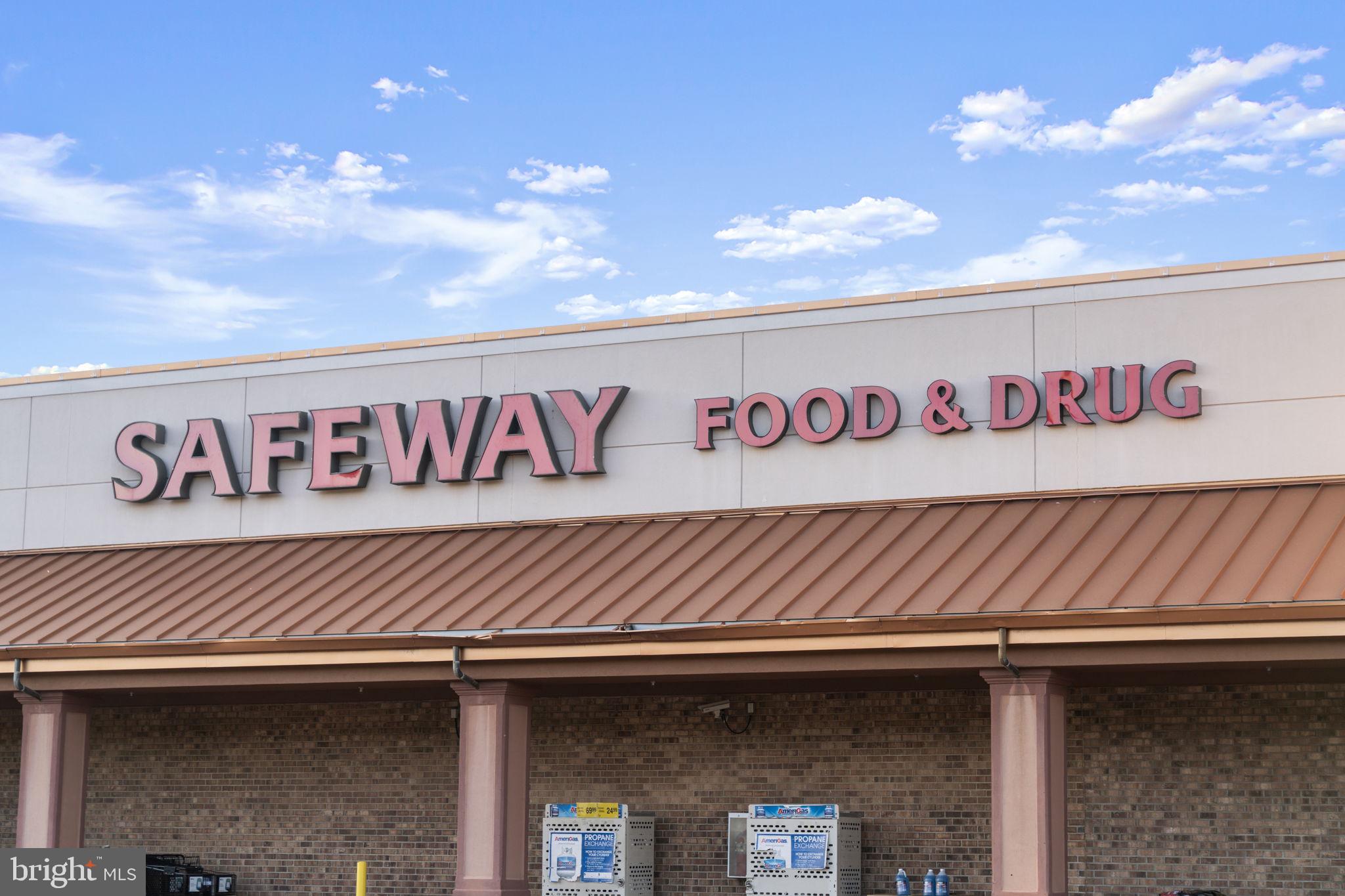 BURKE CENTRE - Residential