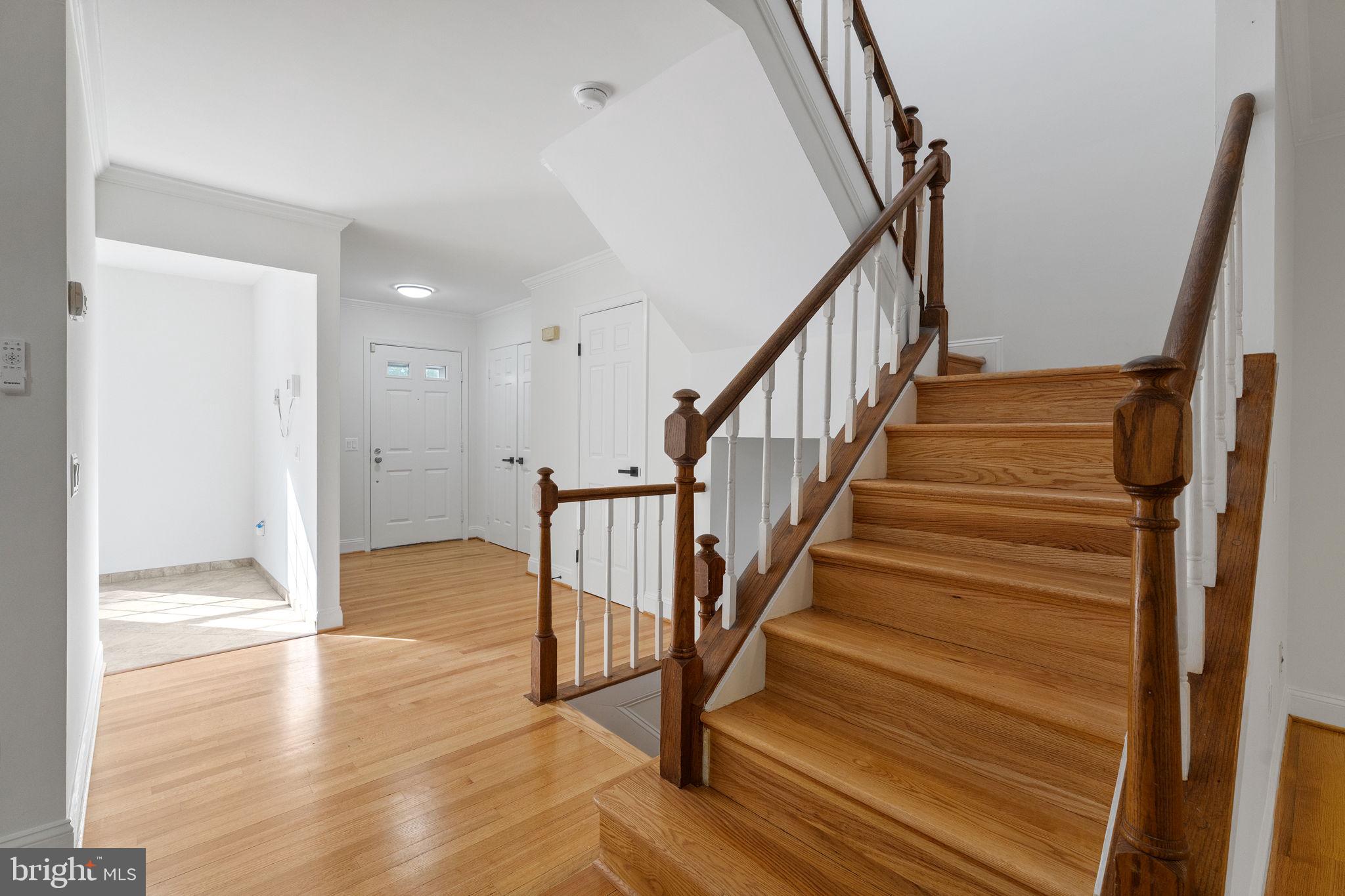 BURKE CENTRE - Residential