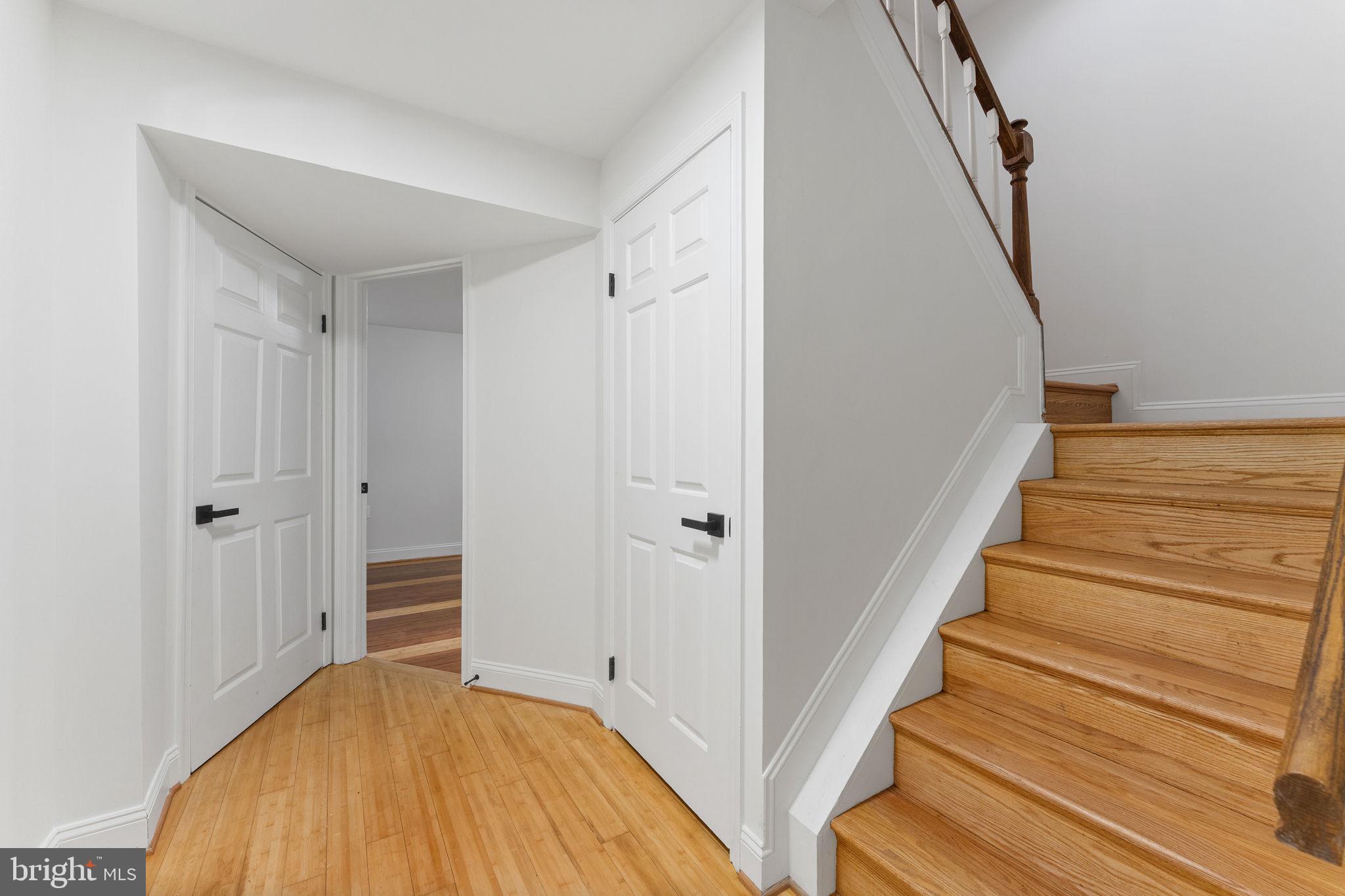 BURKE CENTRE - Residential