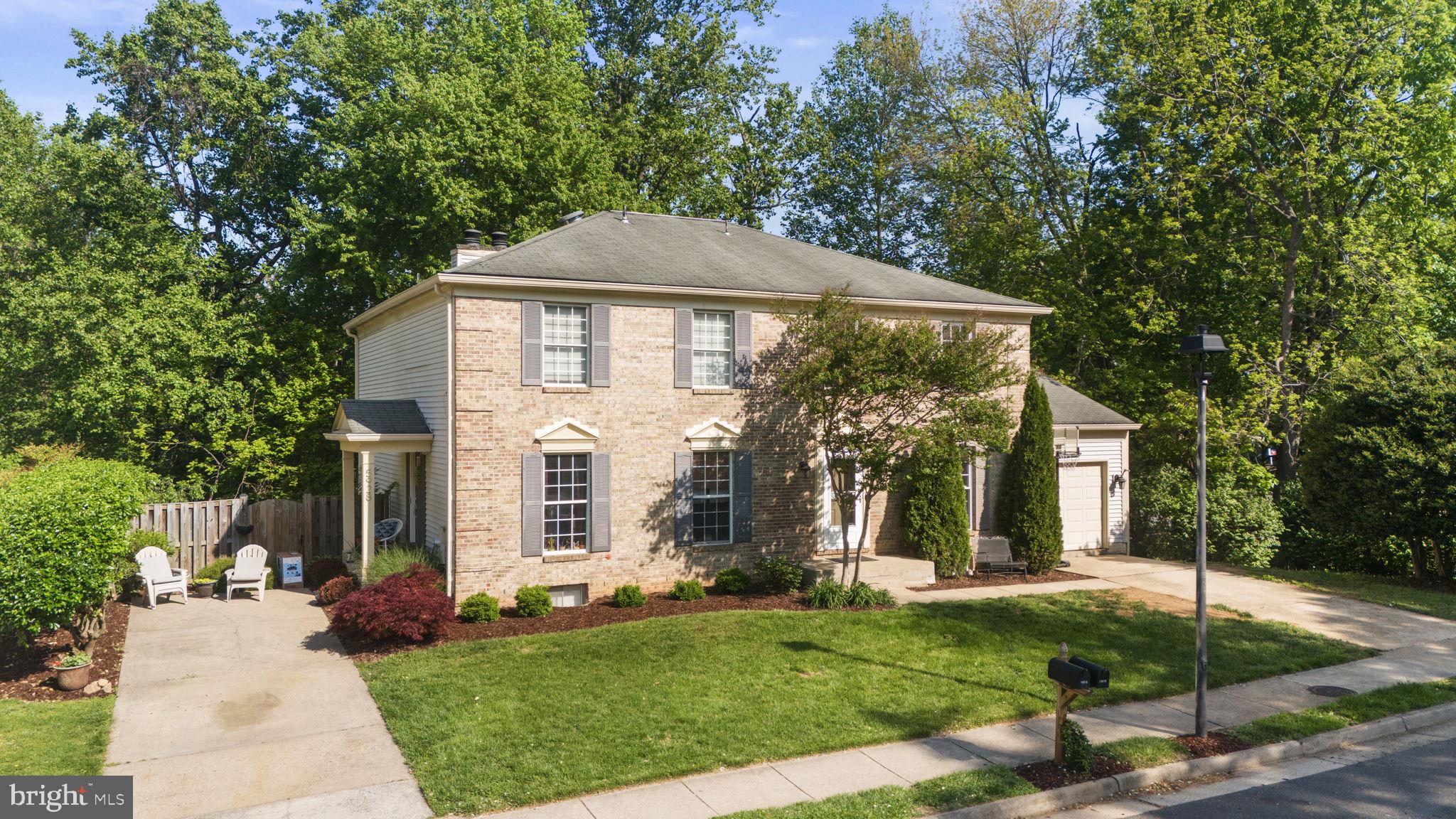 BURKE CENTRE - Residential