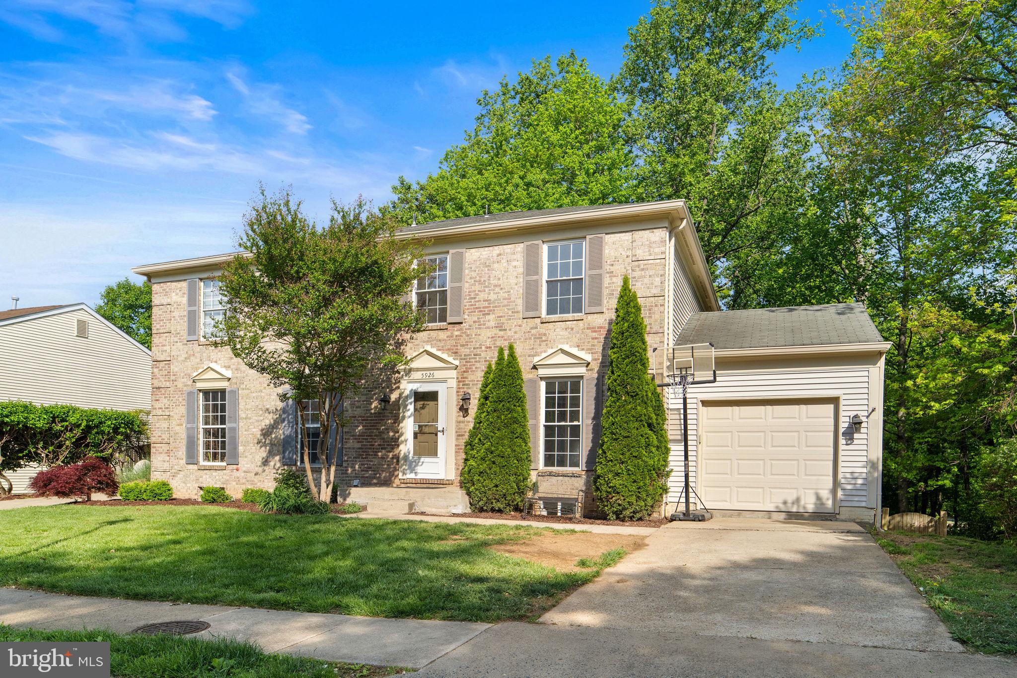 BURKE CENTRE - Residential