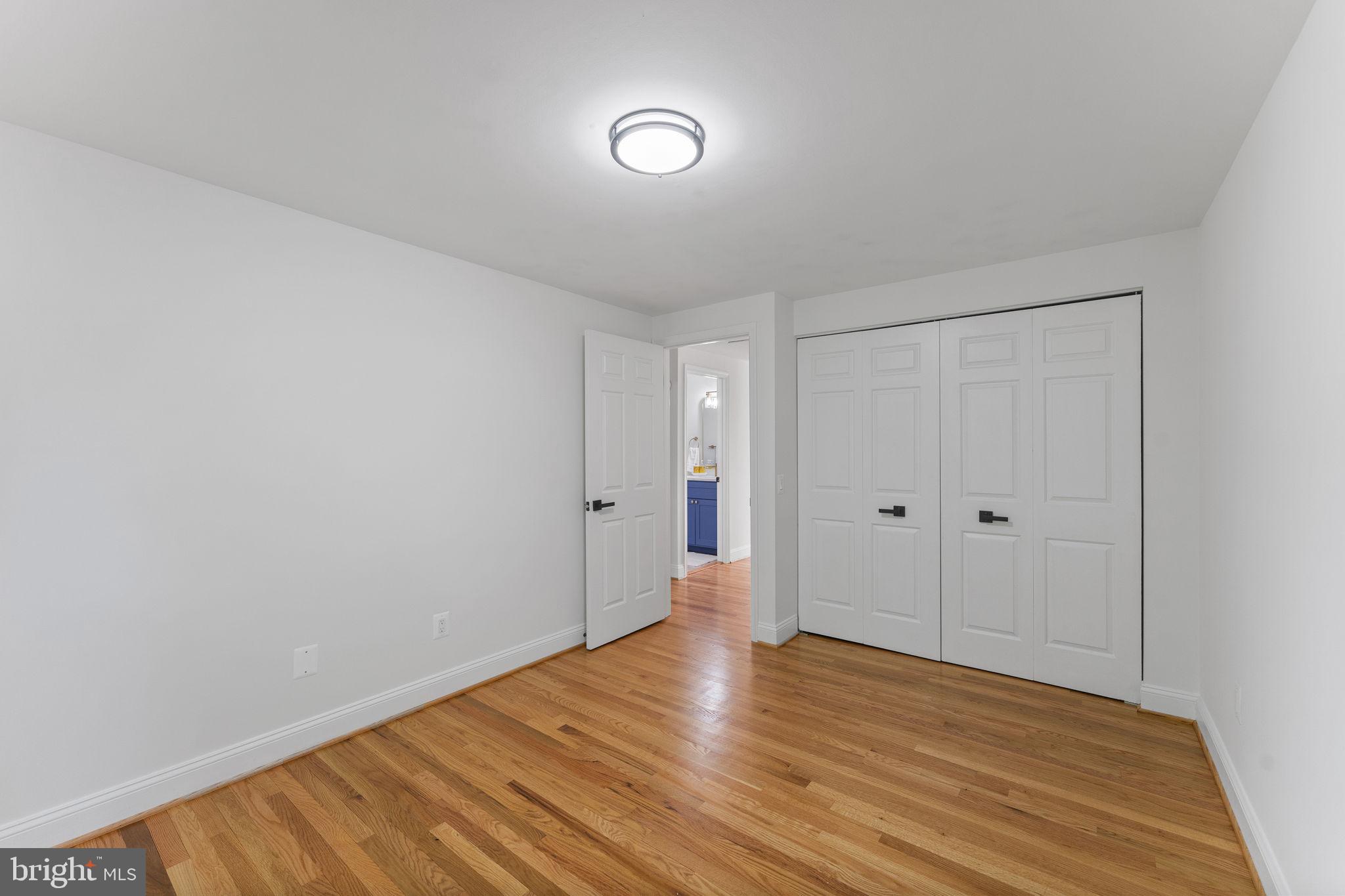 BURKE CENTRE - Residential