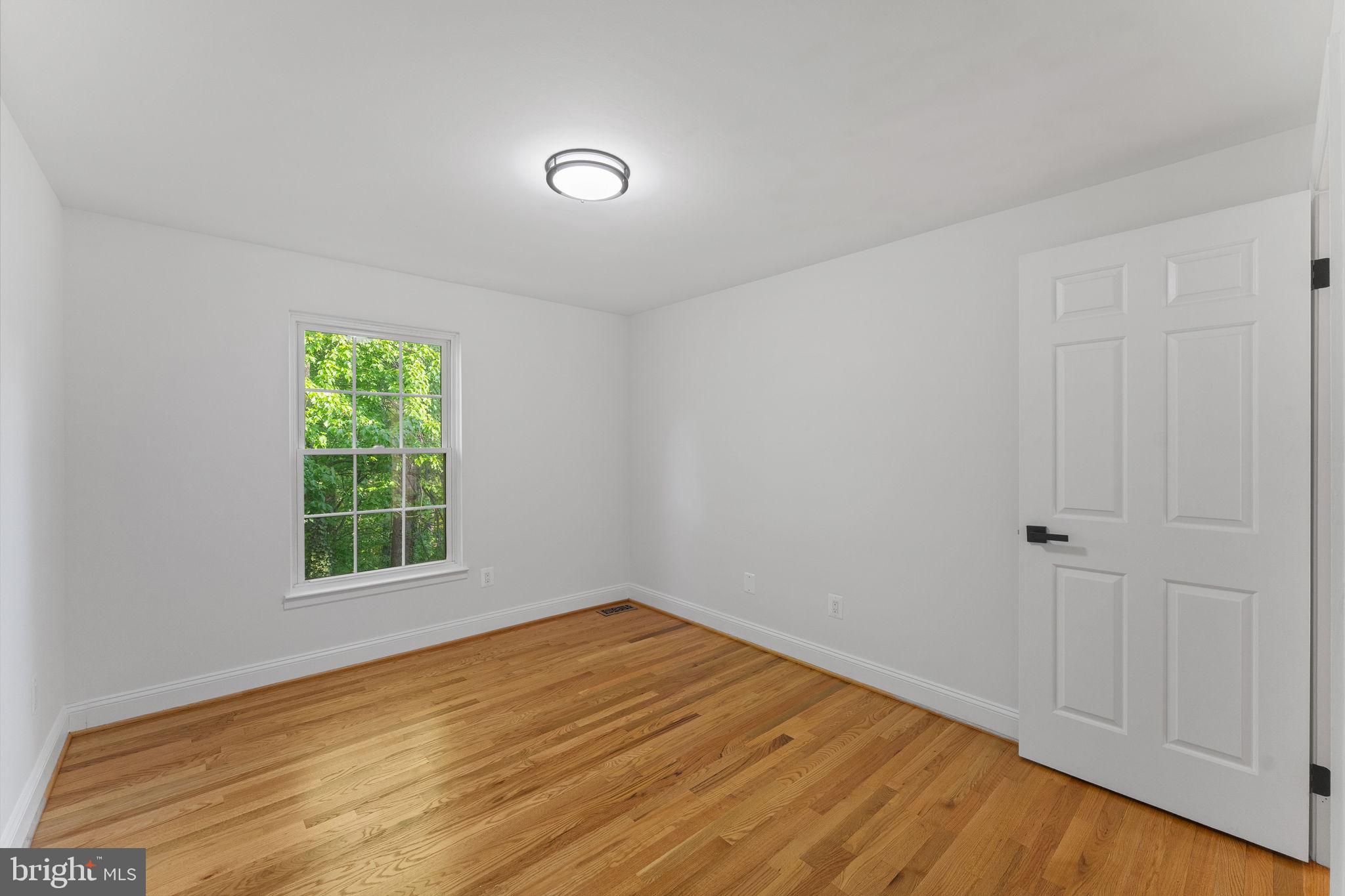 BURKE CENTRE - Residential