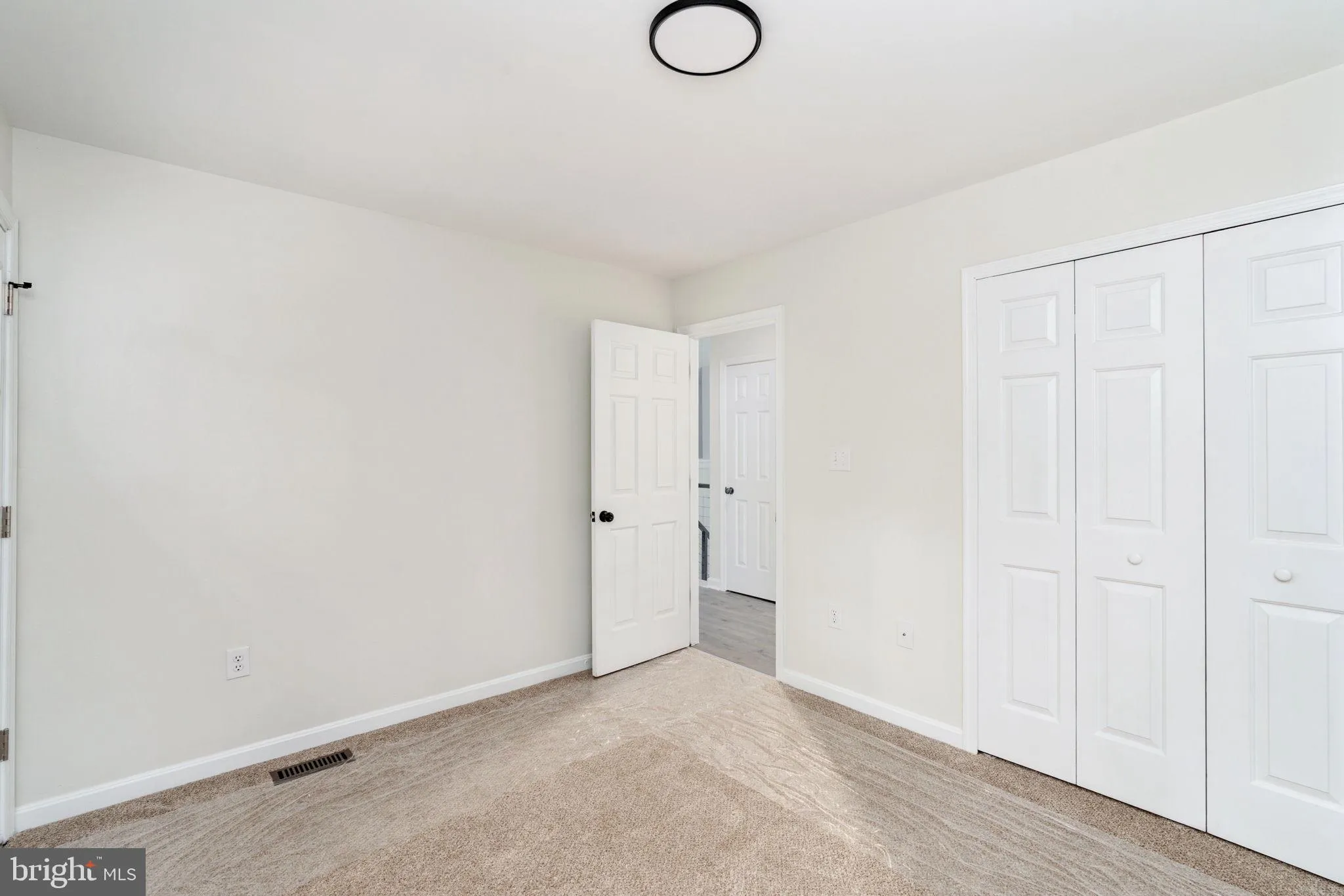 Spotsylvania, Virginia 22551, United States, 4 Bedrooms Bedrooms, ,2 BathroomsBathrooms,Residential,Active,209733