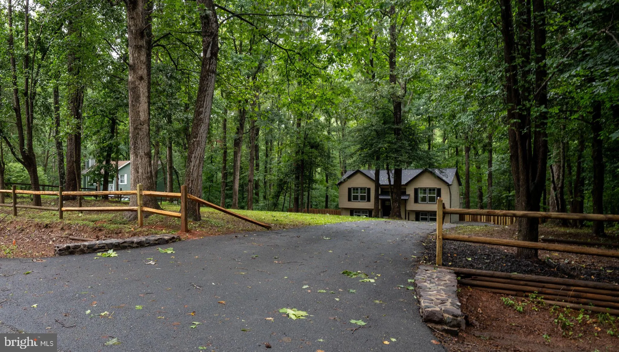 Spotsylvania, Virginia 22551, United States, 4 Bedrooms Bedrooms, ,2 BathroomsBathrooms,Residential,Active,209733