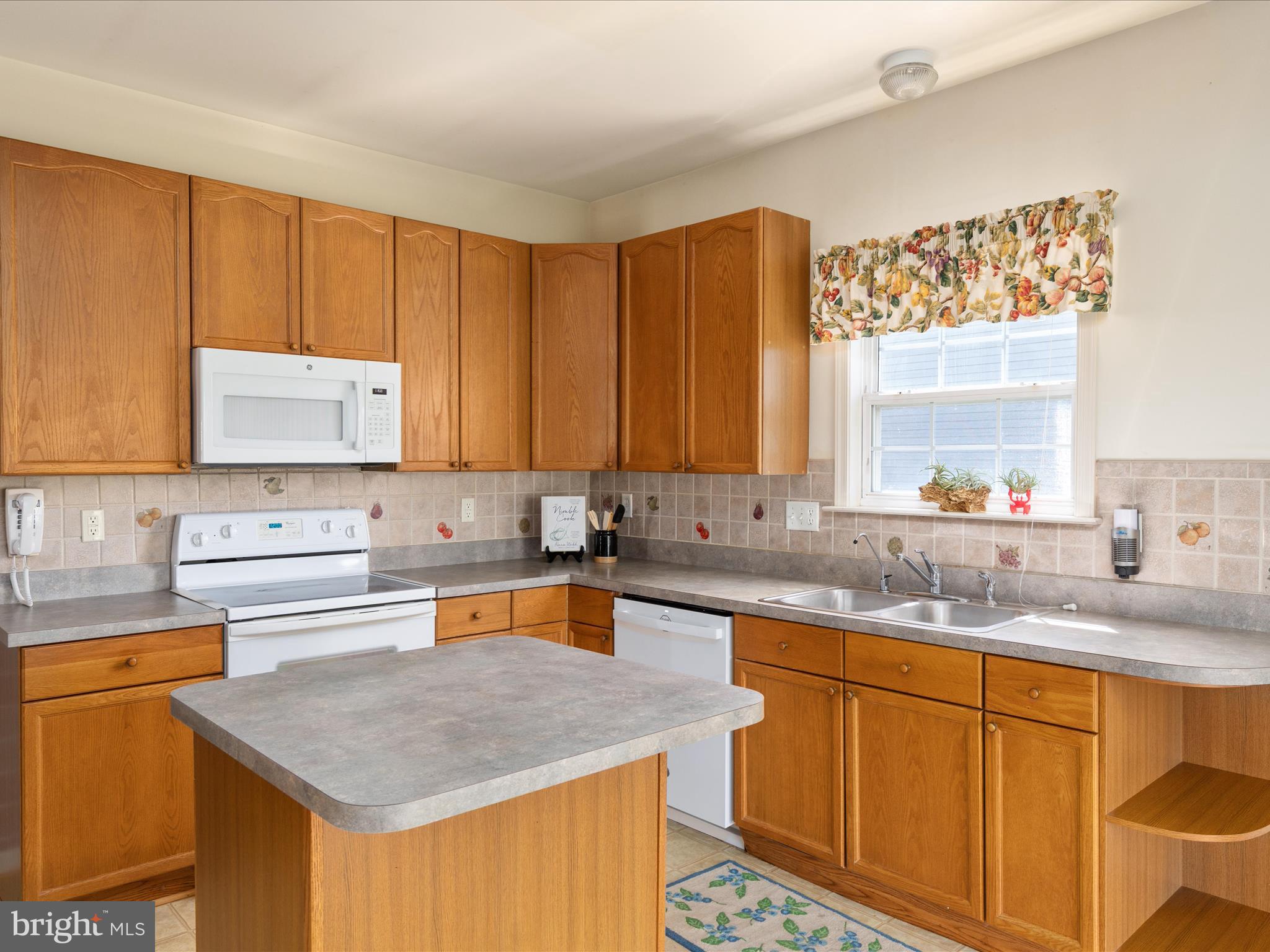 STONEBRIDGE - Residential