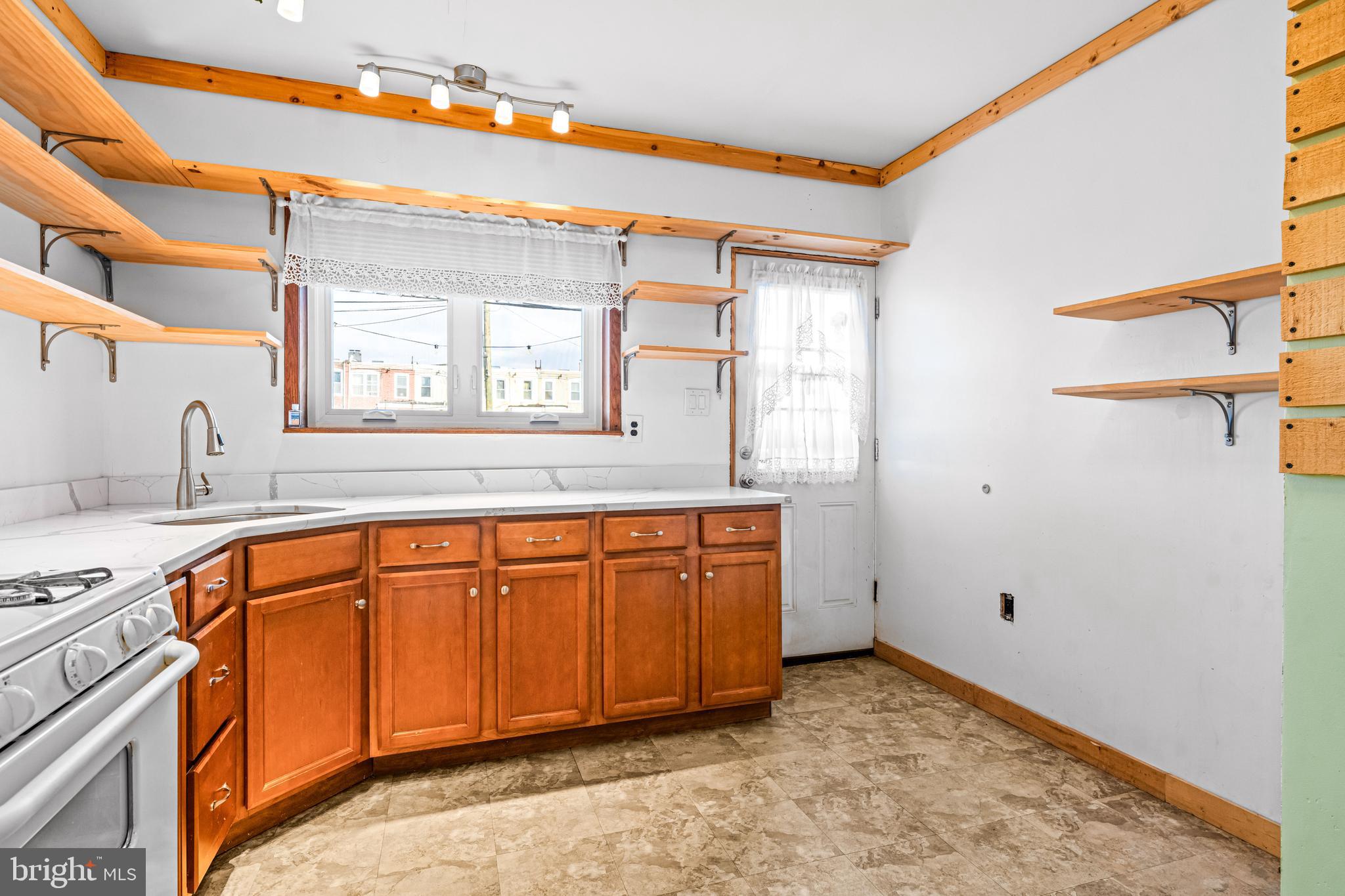 GRAYS FERRY - Residential