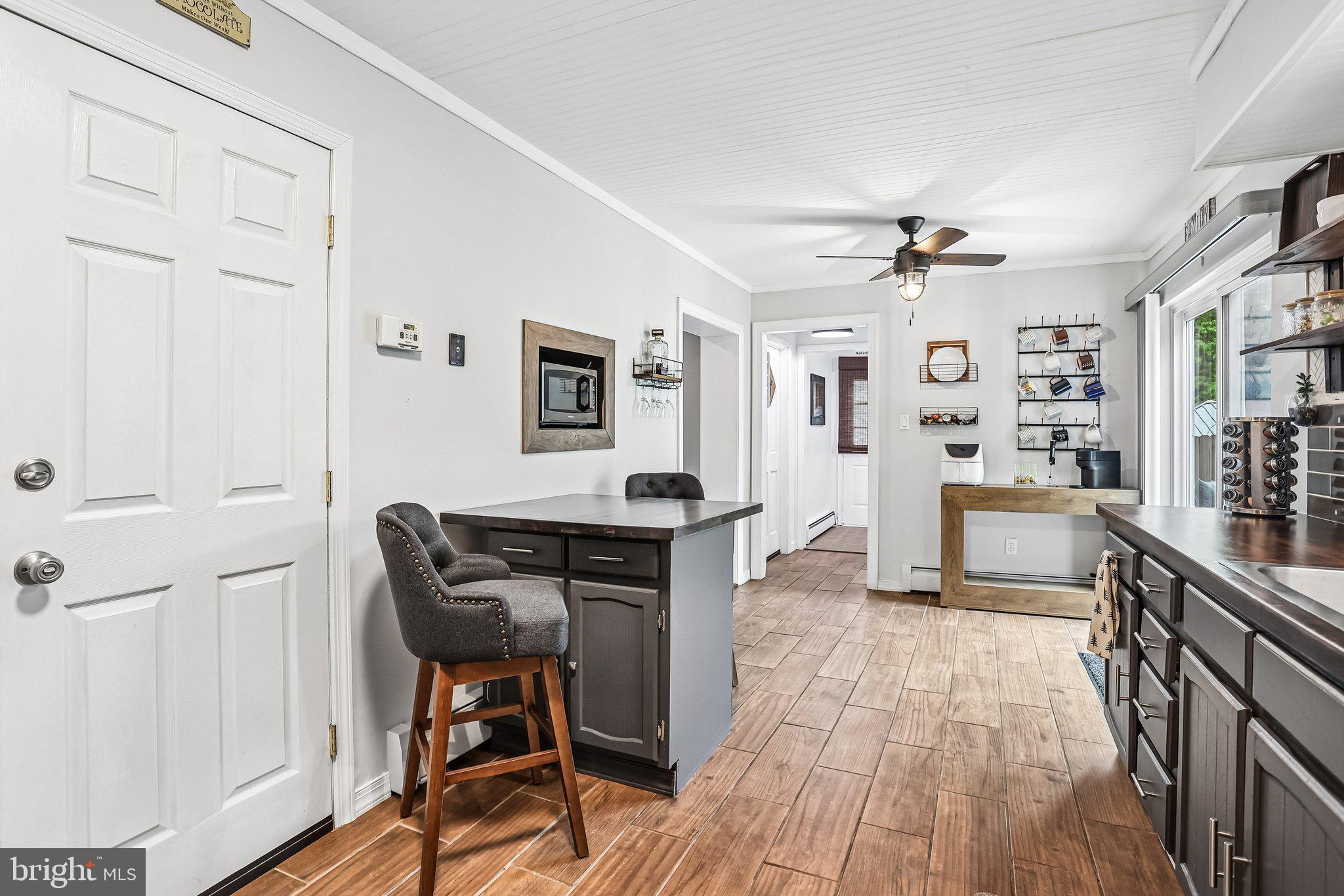 PARK RIDGE ESTS - Residential