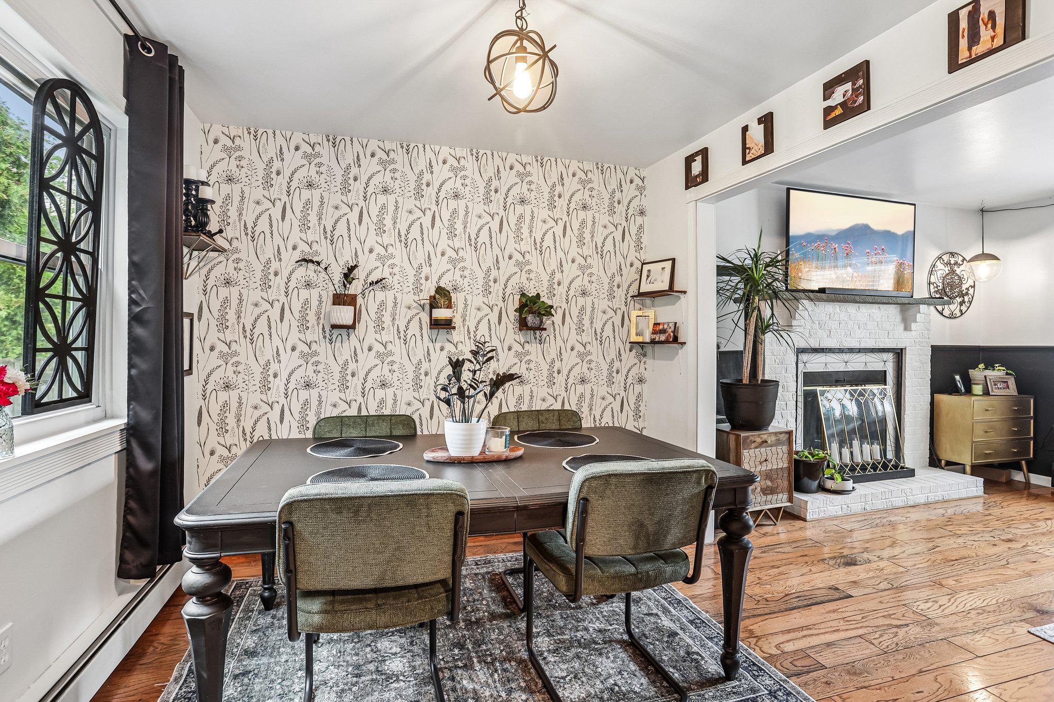 PARK RIDGE ESTS - Residential