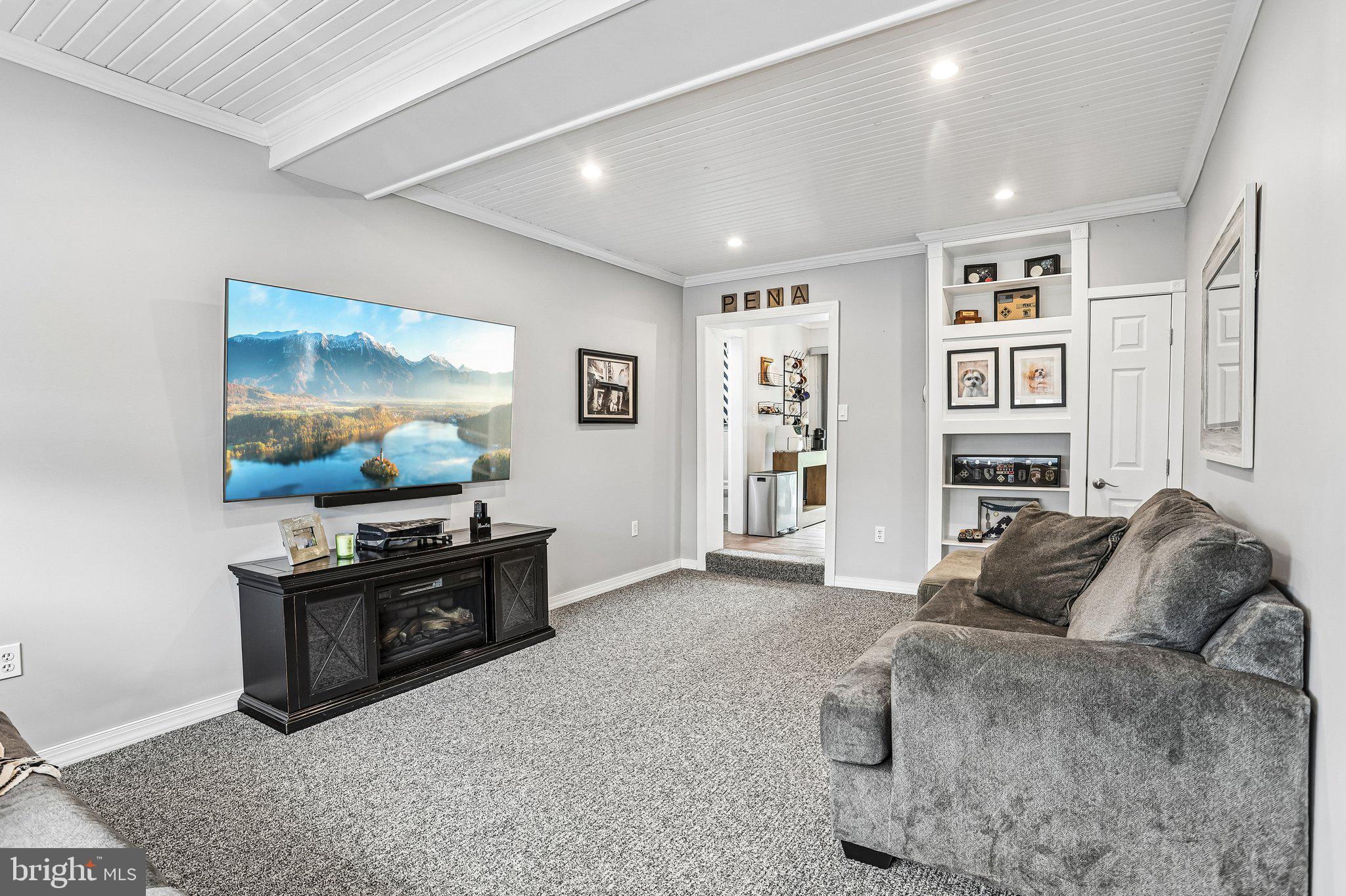 PARK RIDGE ESTS - Residential
