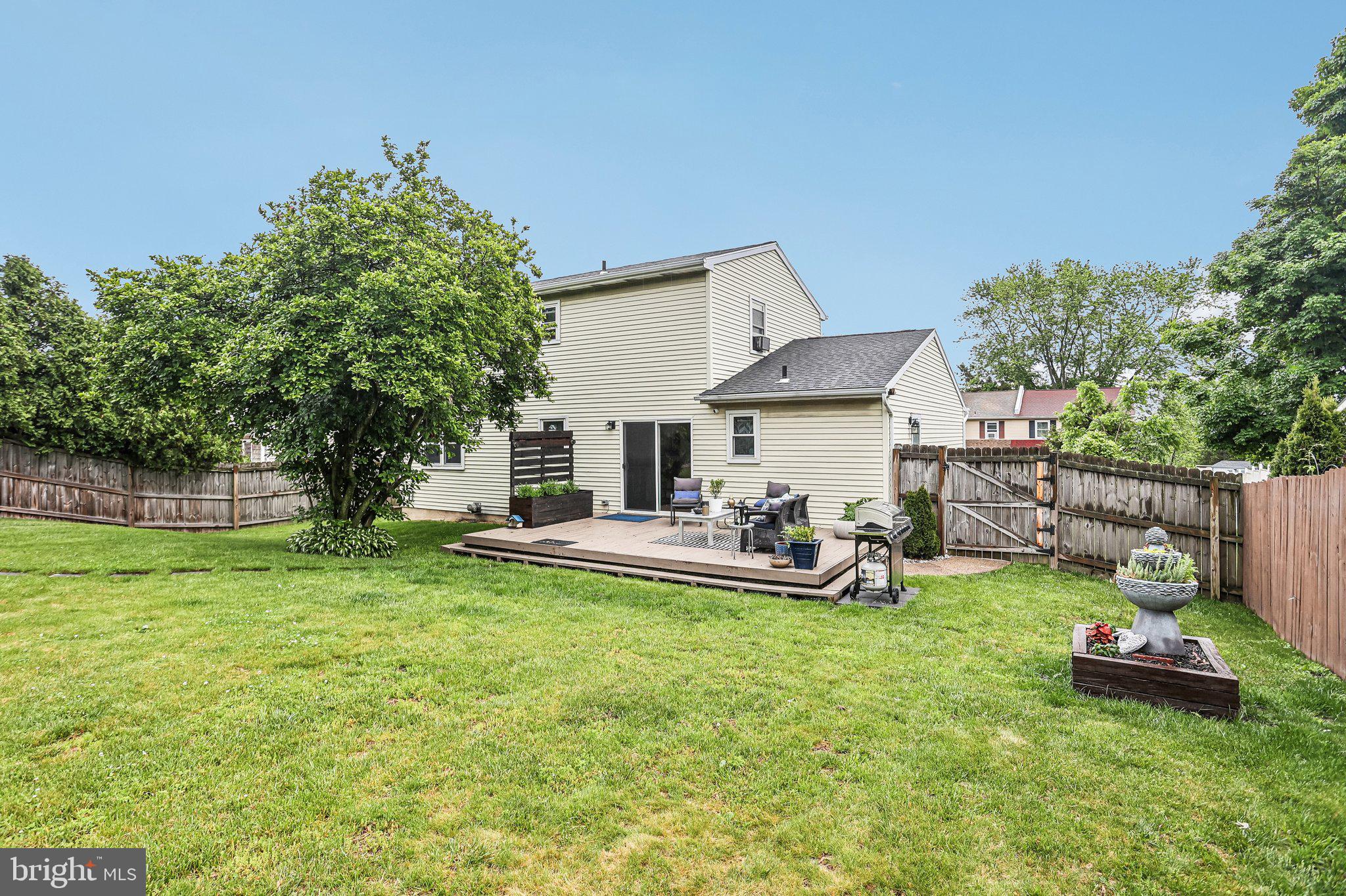 PARK RIDGE ESTS - Residential
