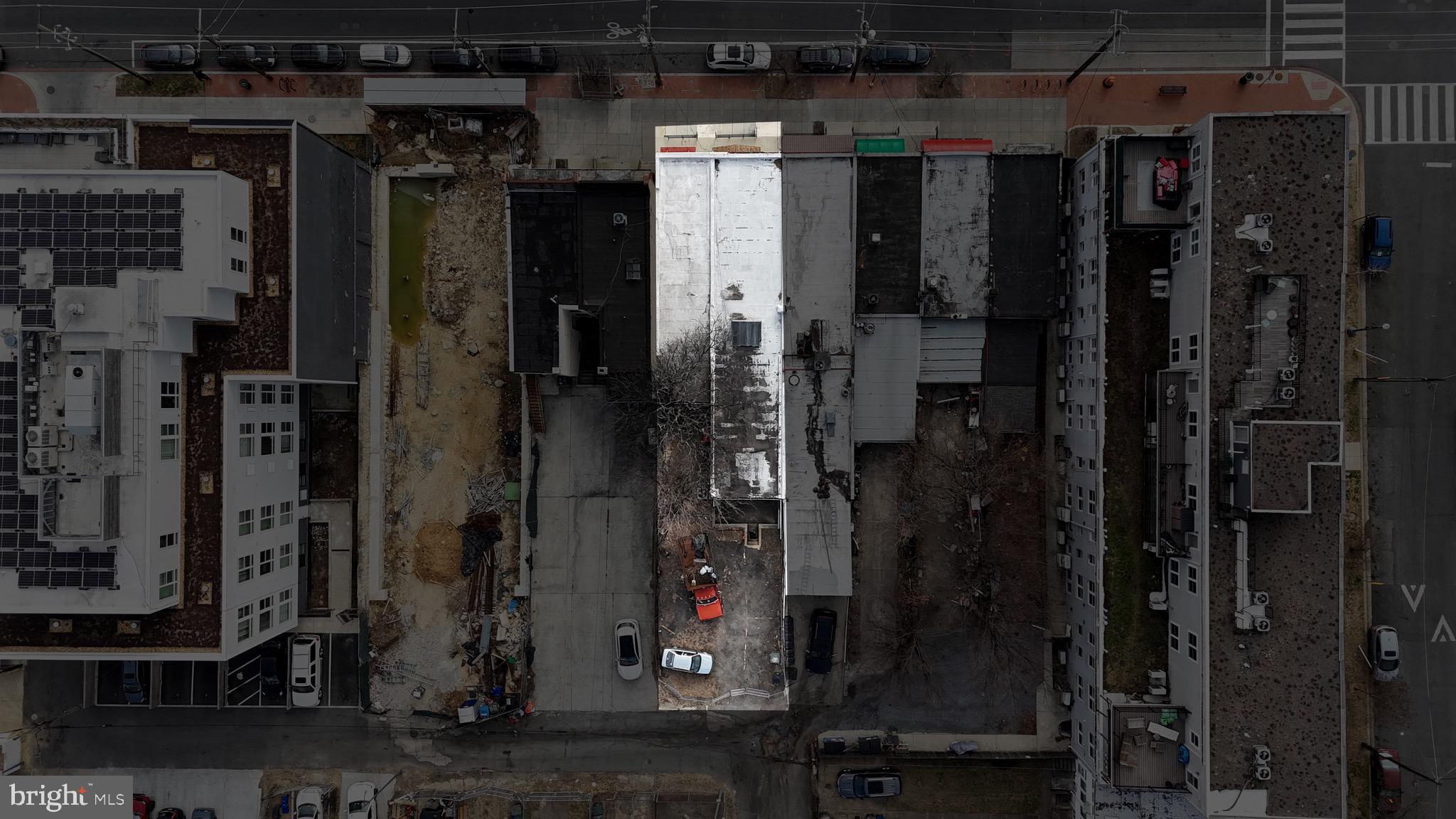 825 KENNEDY STREET NW