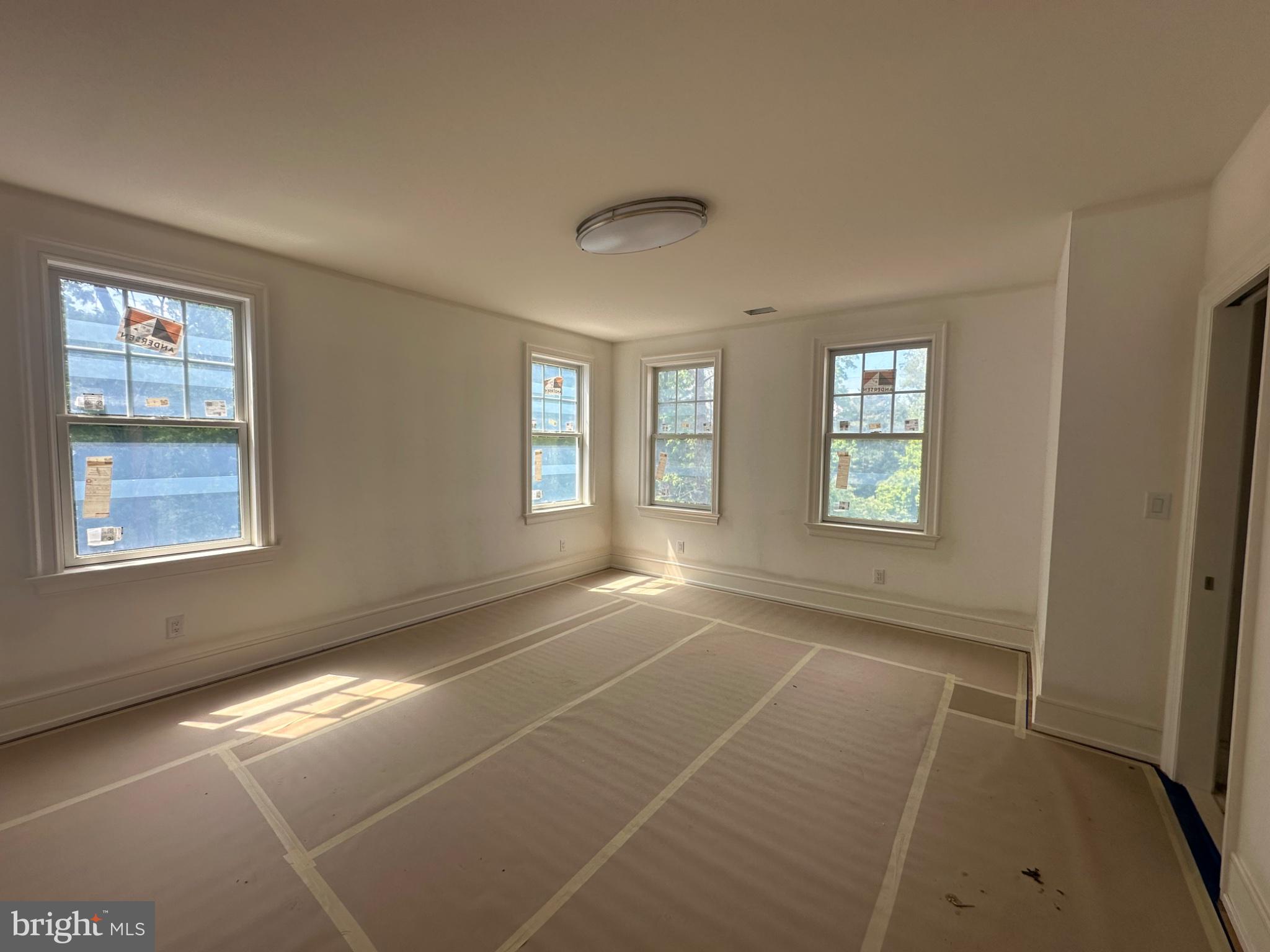 SOUTH WAYNE - Residential