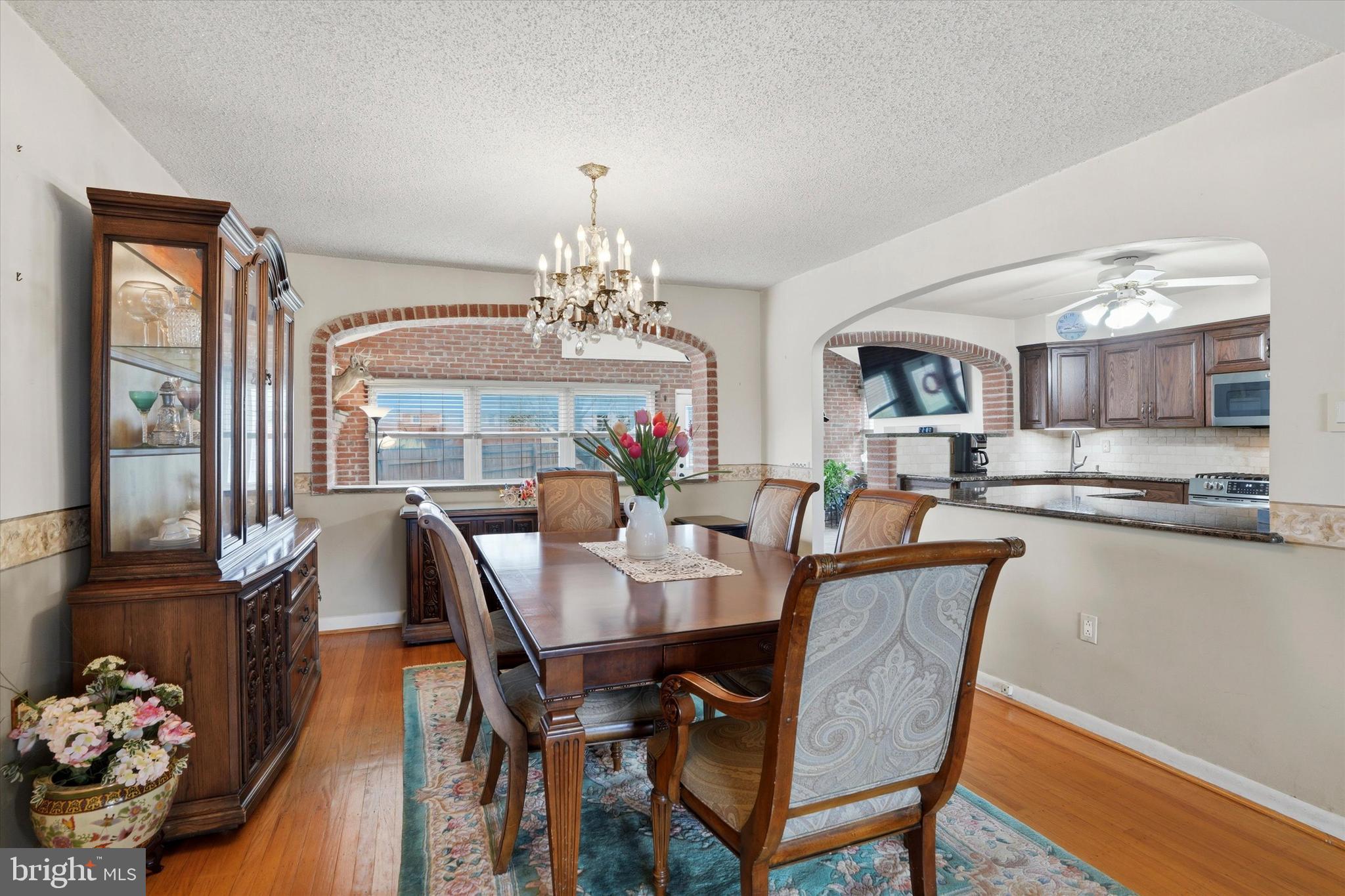 VALLEY VIEW - Residential