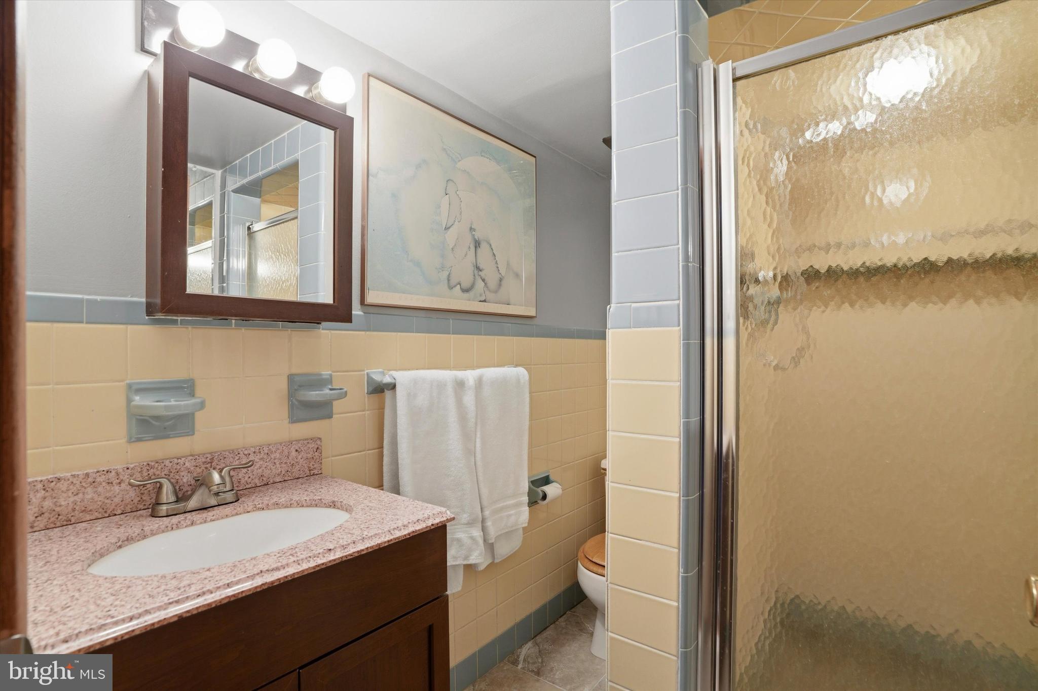 VALLEY VIEW - Residential