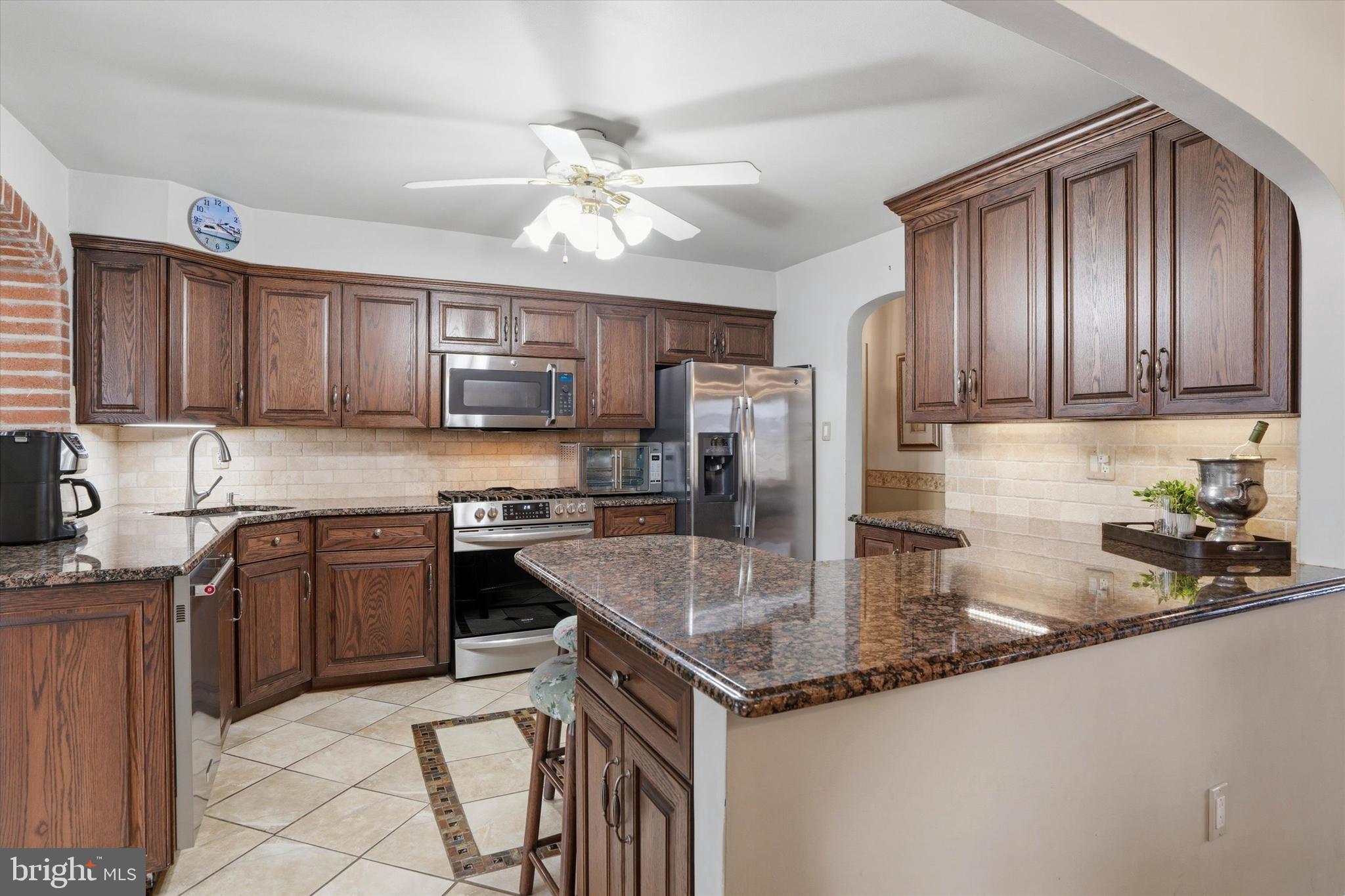 VALLEY VIEW - Residential