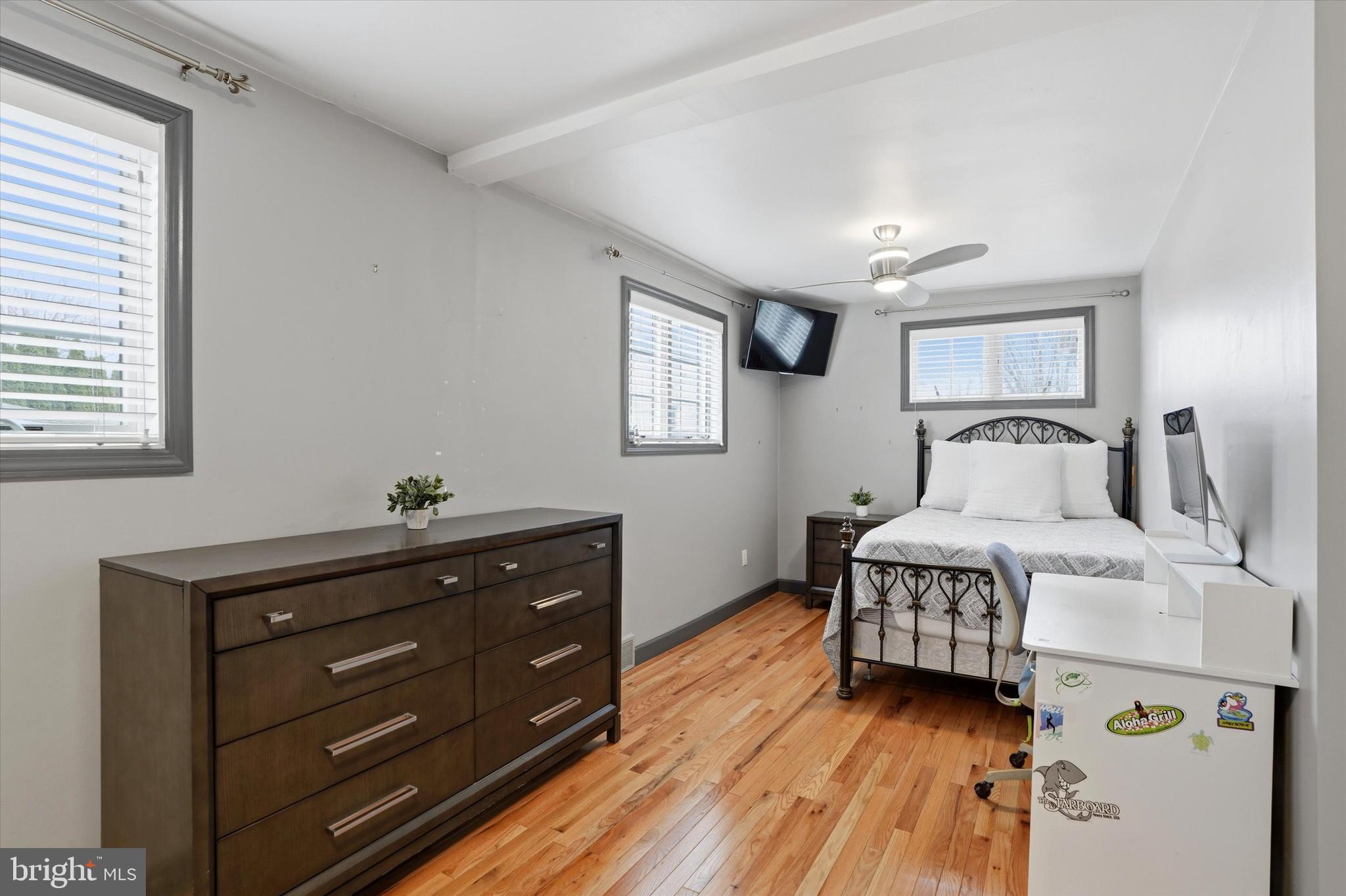 VALLEY VIEW - Residential