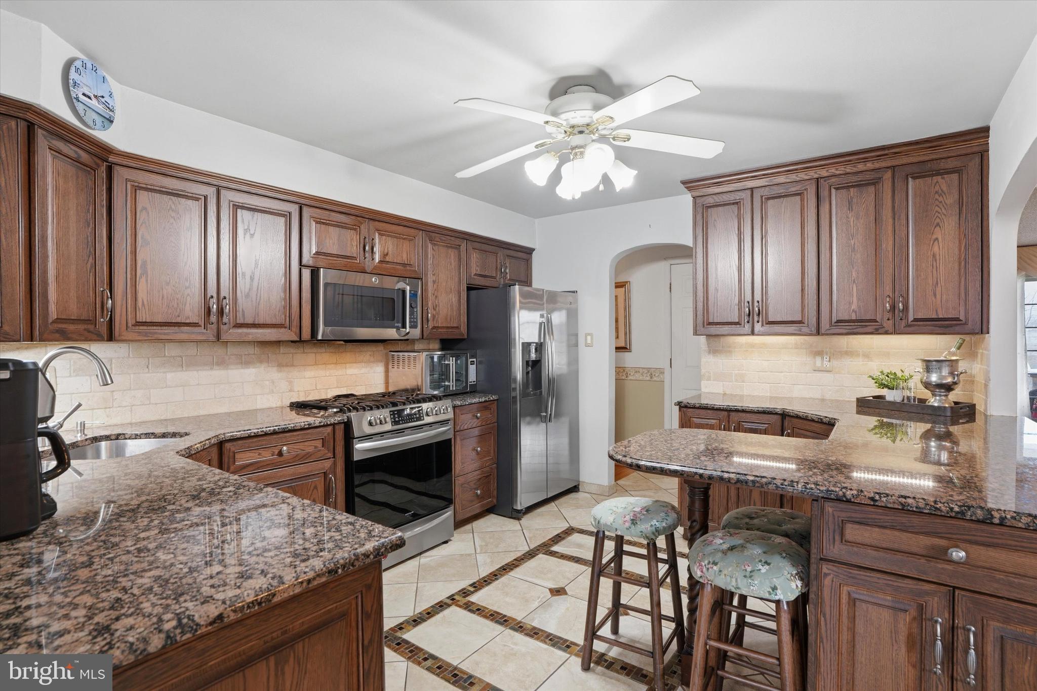 VALLEY VIEW - Residential