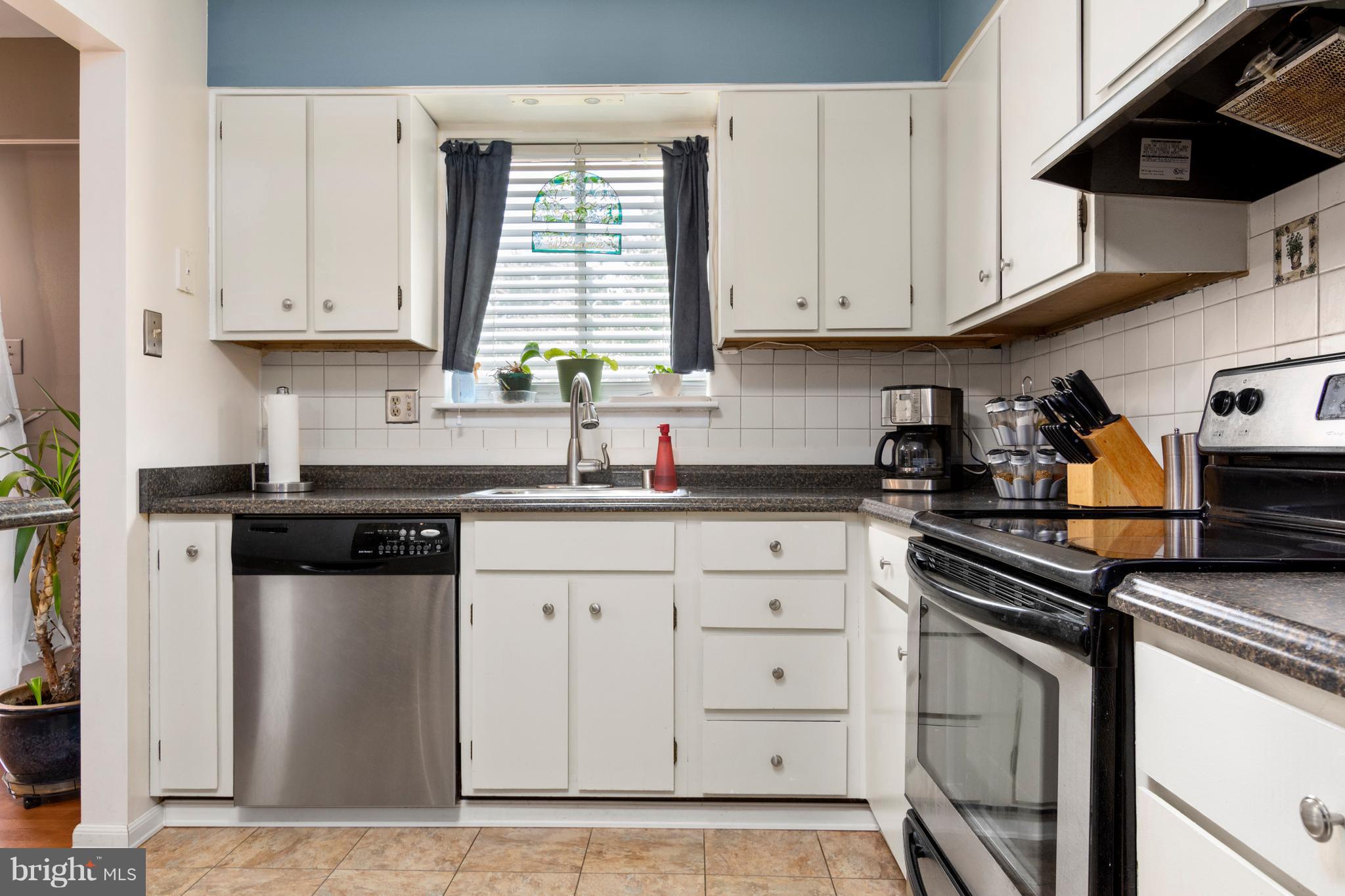 TURF VALLEY - Residential