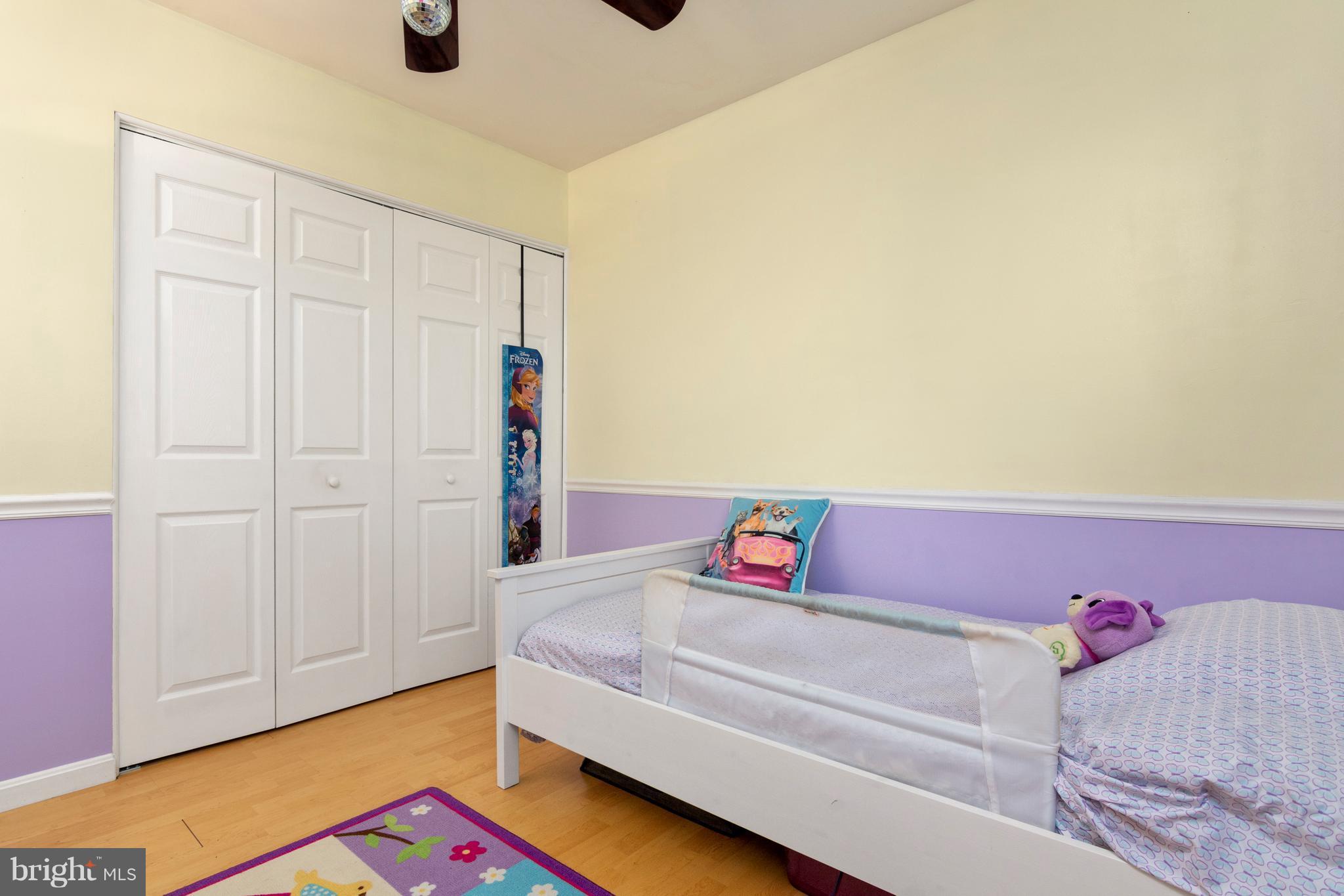 TURF VALLEY - Residential