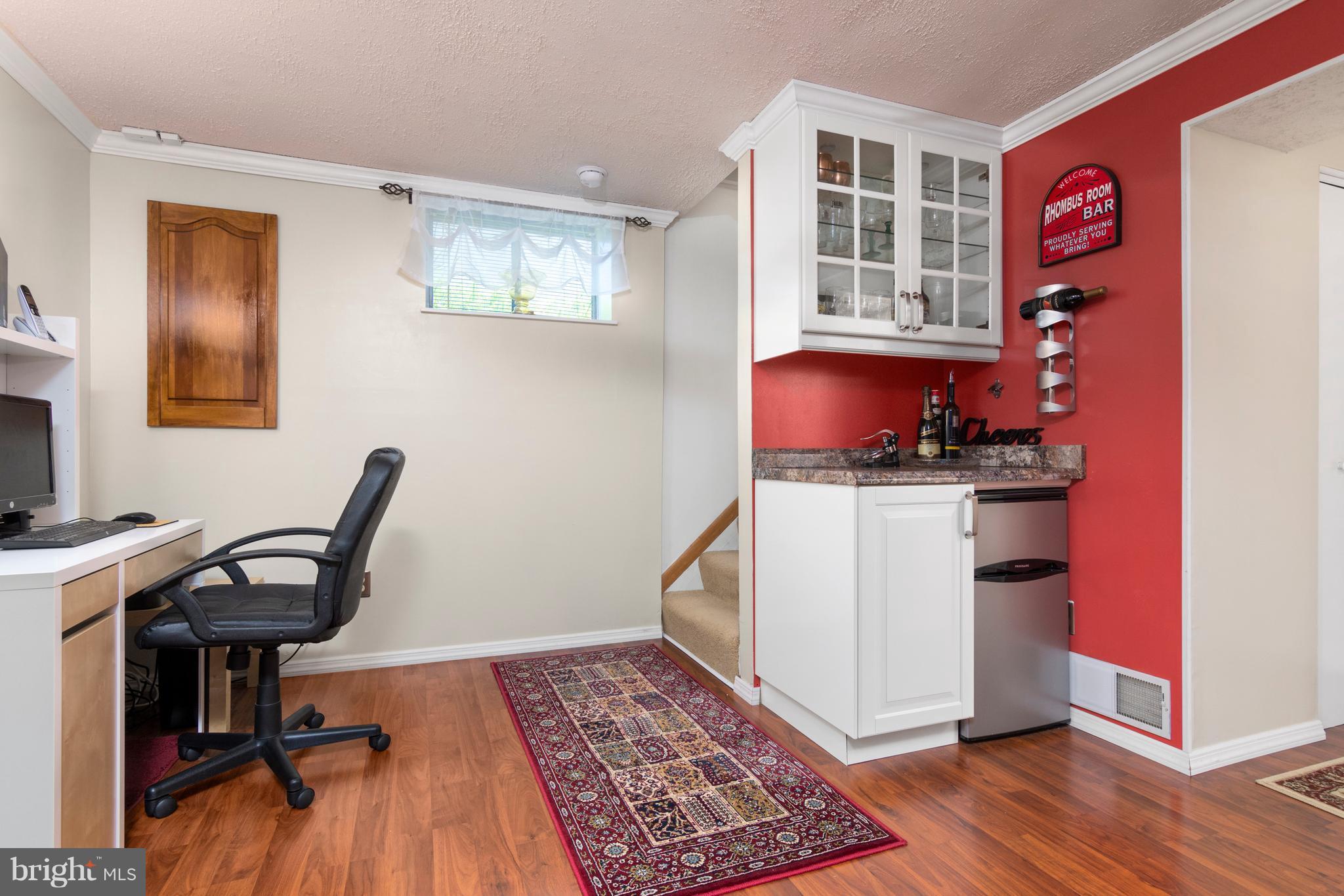 TURF VALLEY - Residential