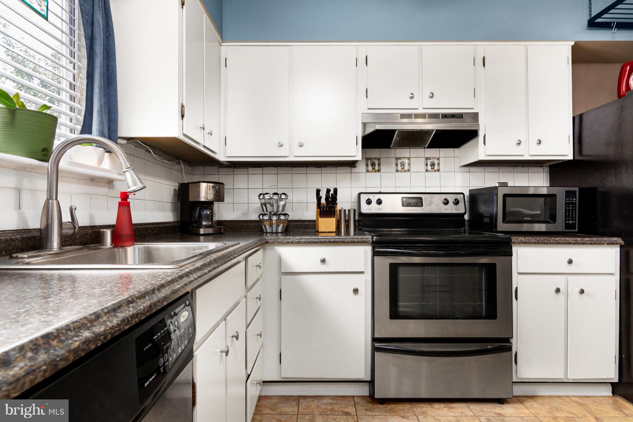 TURF VALLEY - Residential