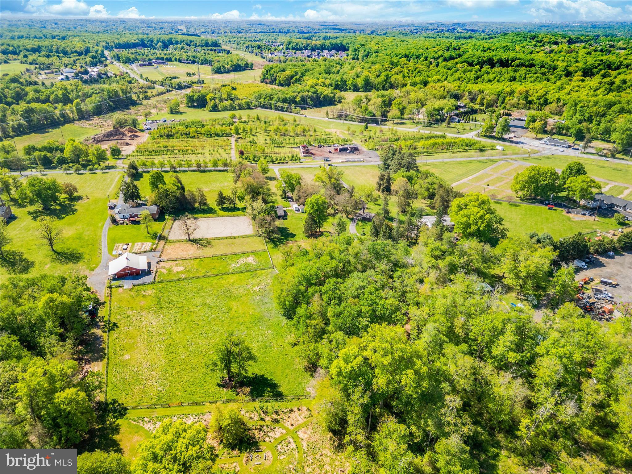 LAYTONSVILLE OUTSIDE - Land