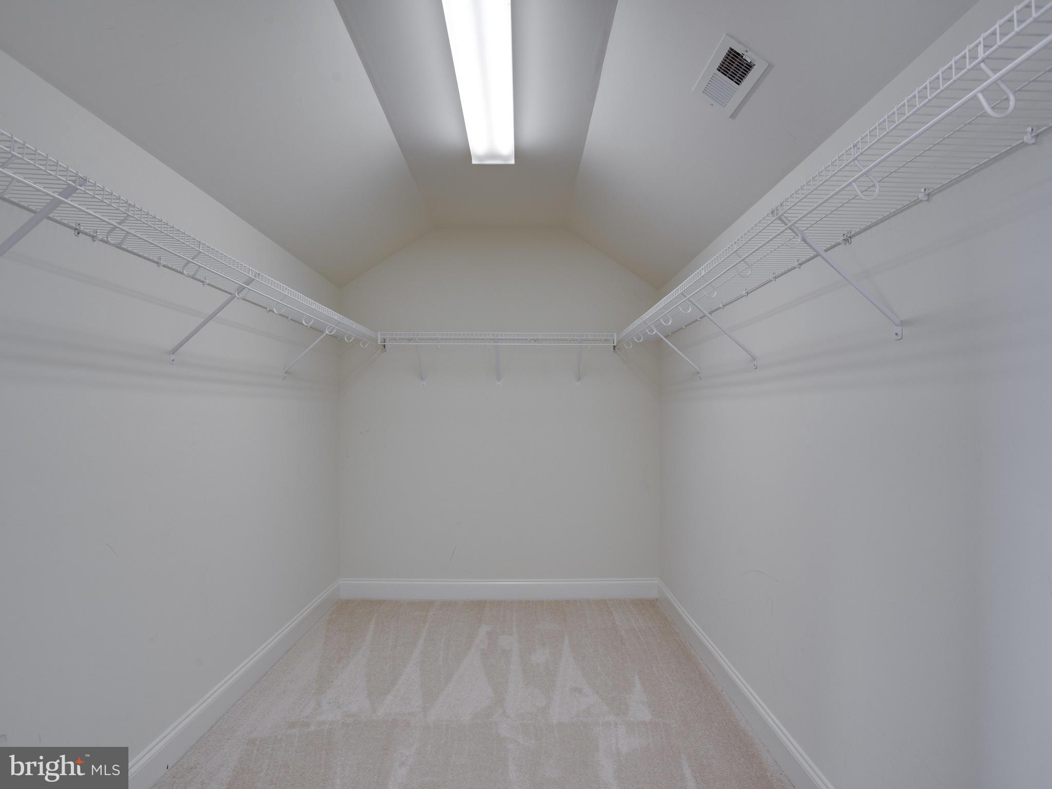 FARMS AT HUNTING CREEK - Residential