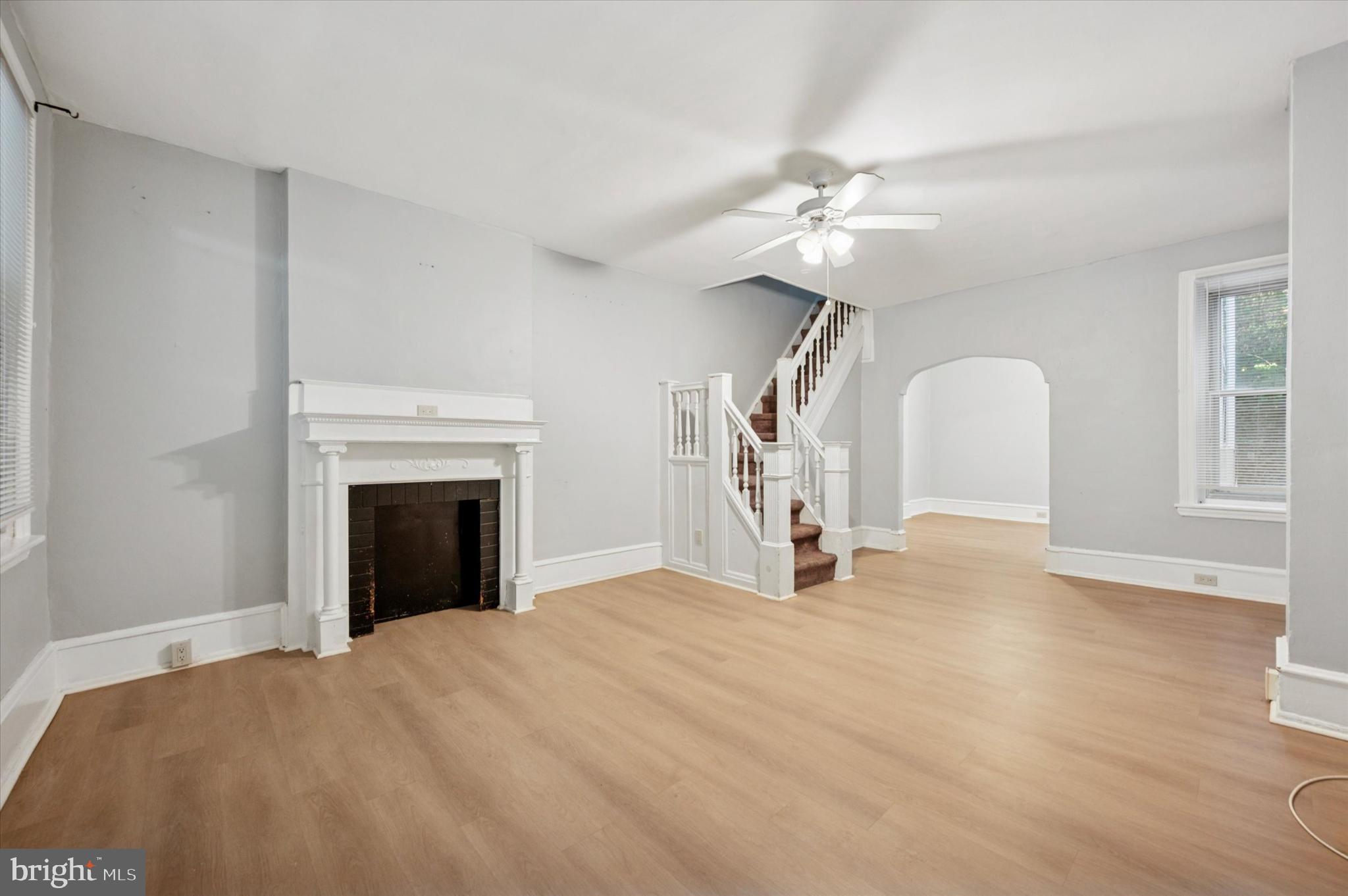 EAST FALLS - Residential