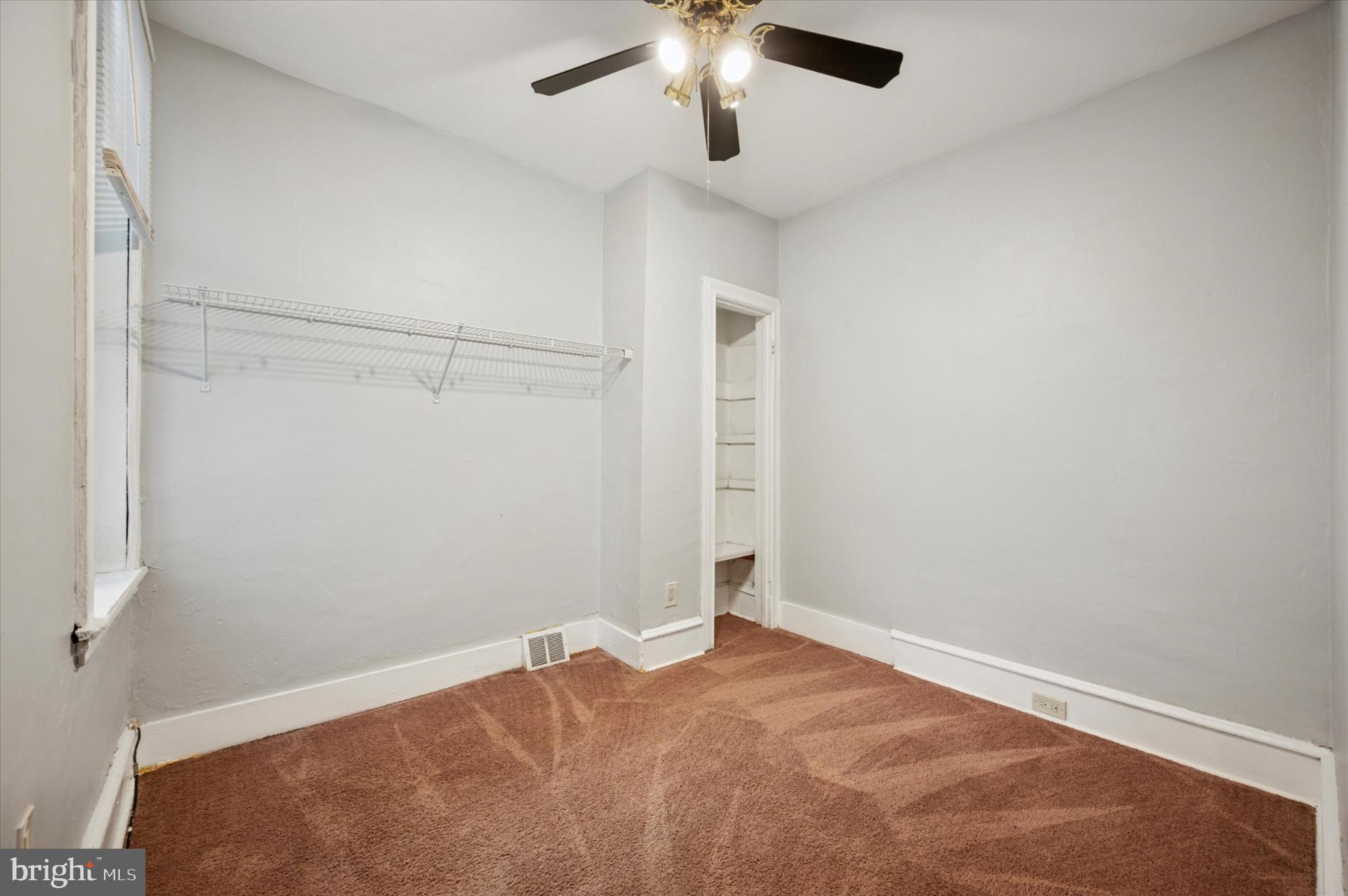 EAST FALLS - Residential