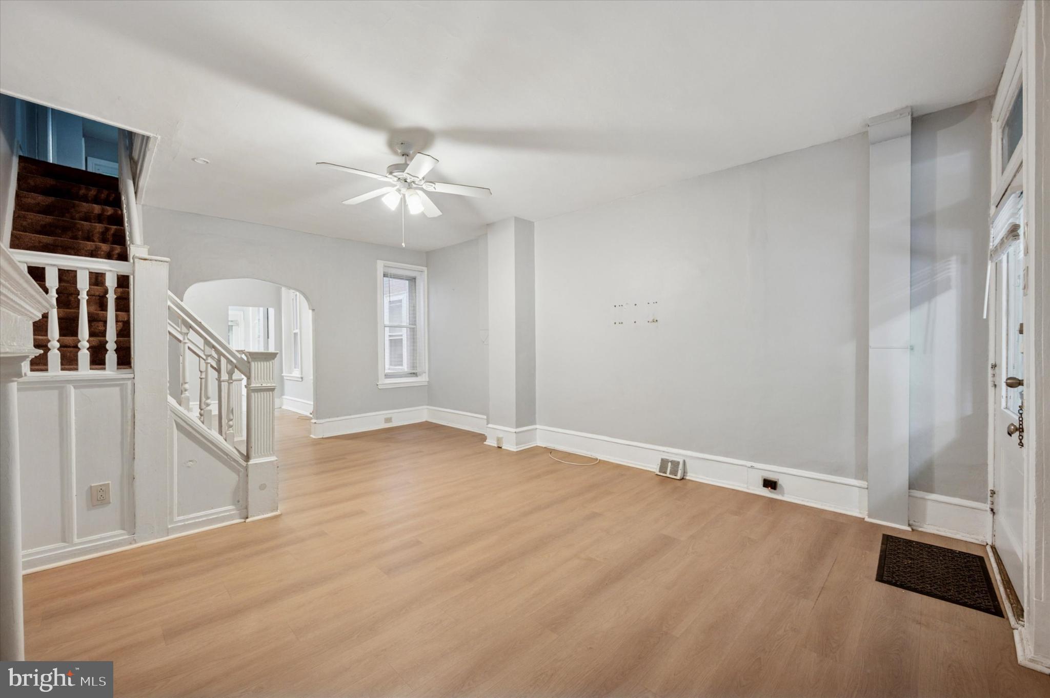 EAST FALLS - Residential