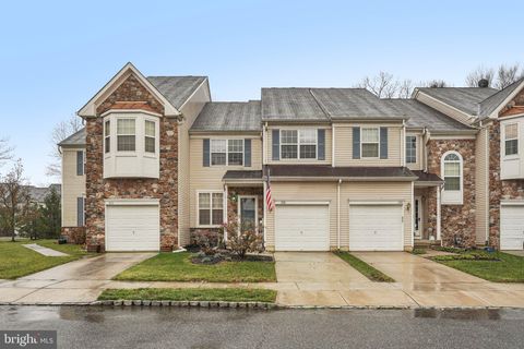 208 CHANCELLOR DRIVE WOODBURY NJ 08096