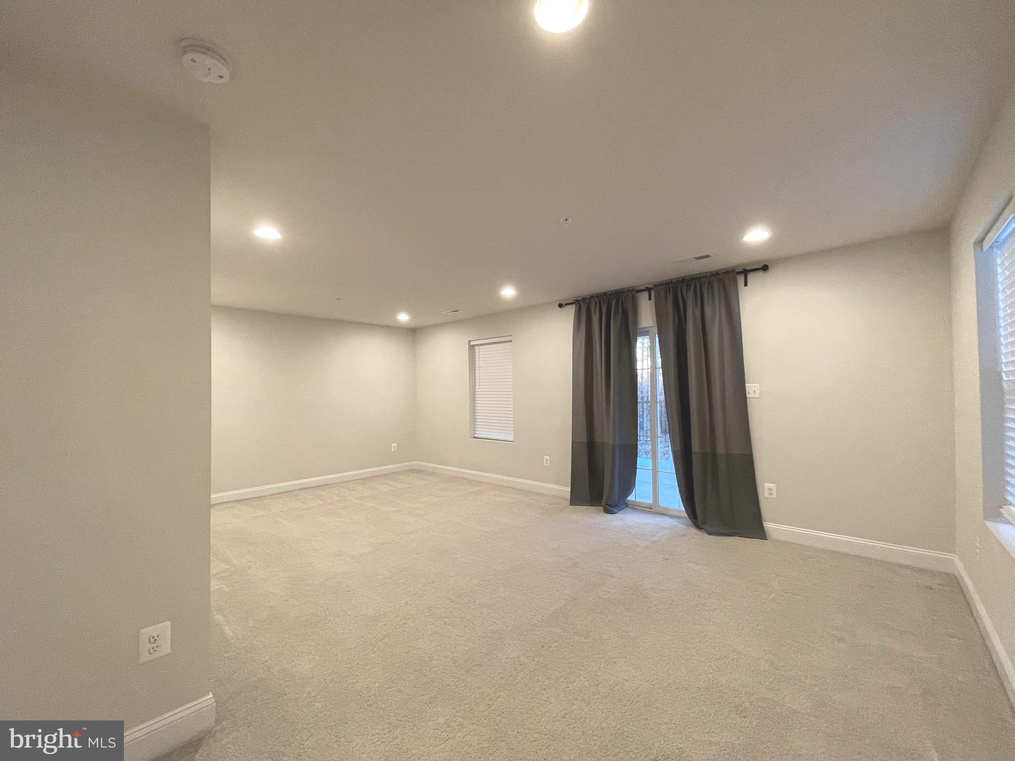 FIELDSTONE PRESERVE - Residential Lease