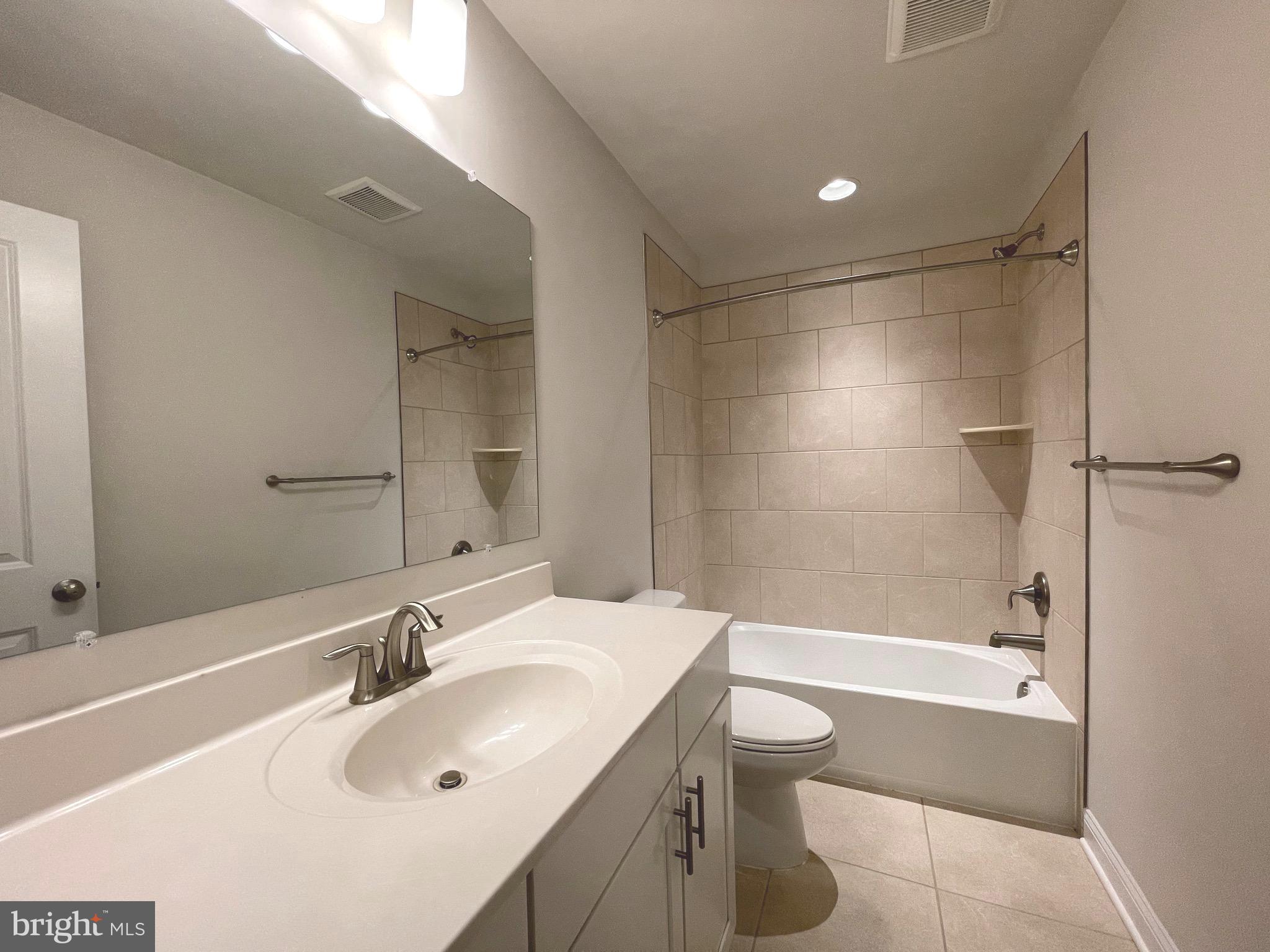 FIELDSTONE PRESERVE - Residential Lease