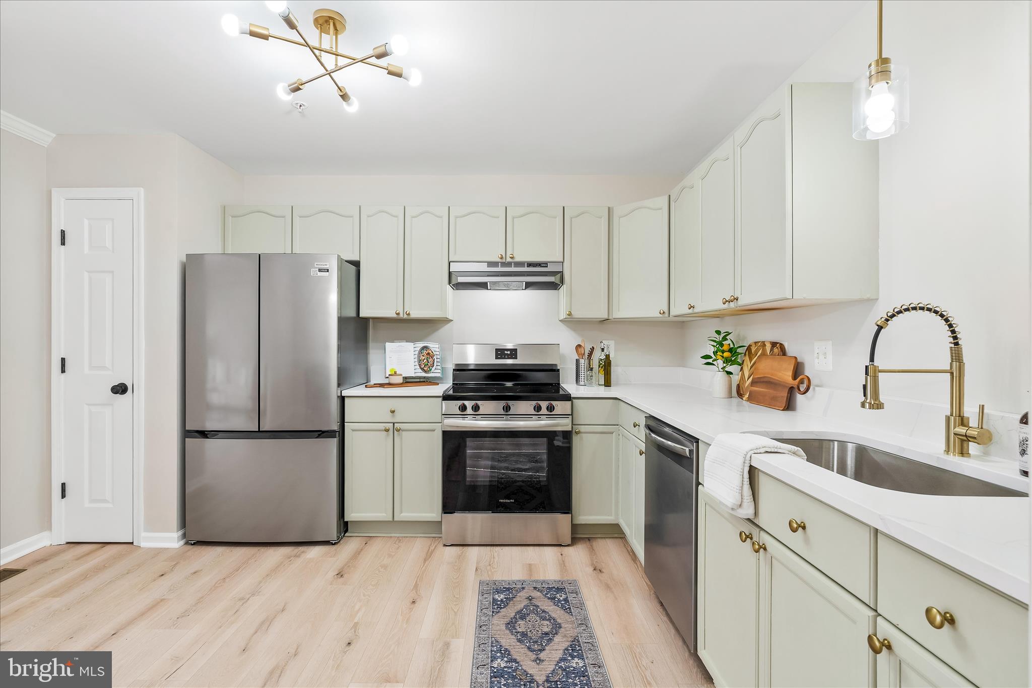 PARK OVERLOOK TOWNHOMES - Residential