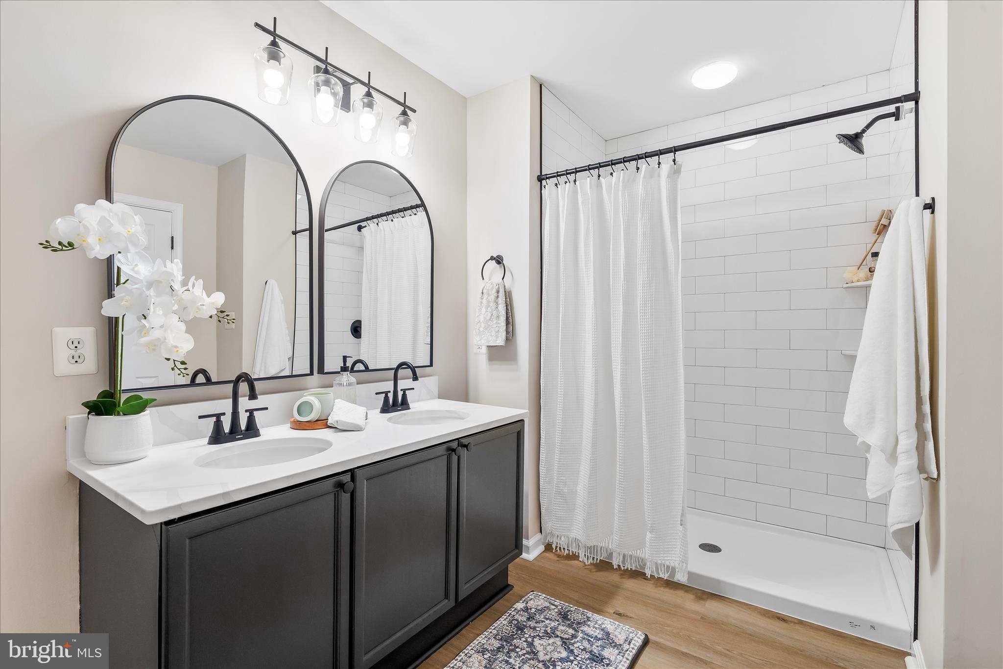 PARK OVERLOOK TOWNHOMES - Residential