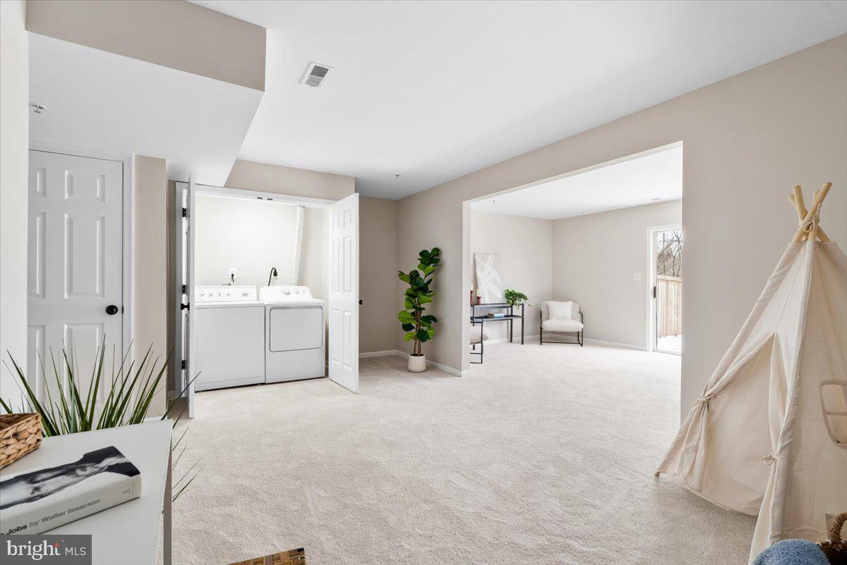 PARK OVERLOOK TOWNHOMES - Residential