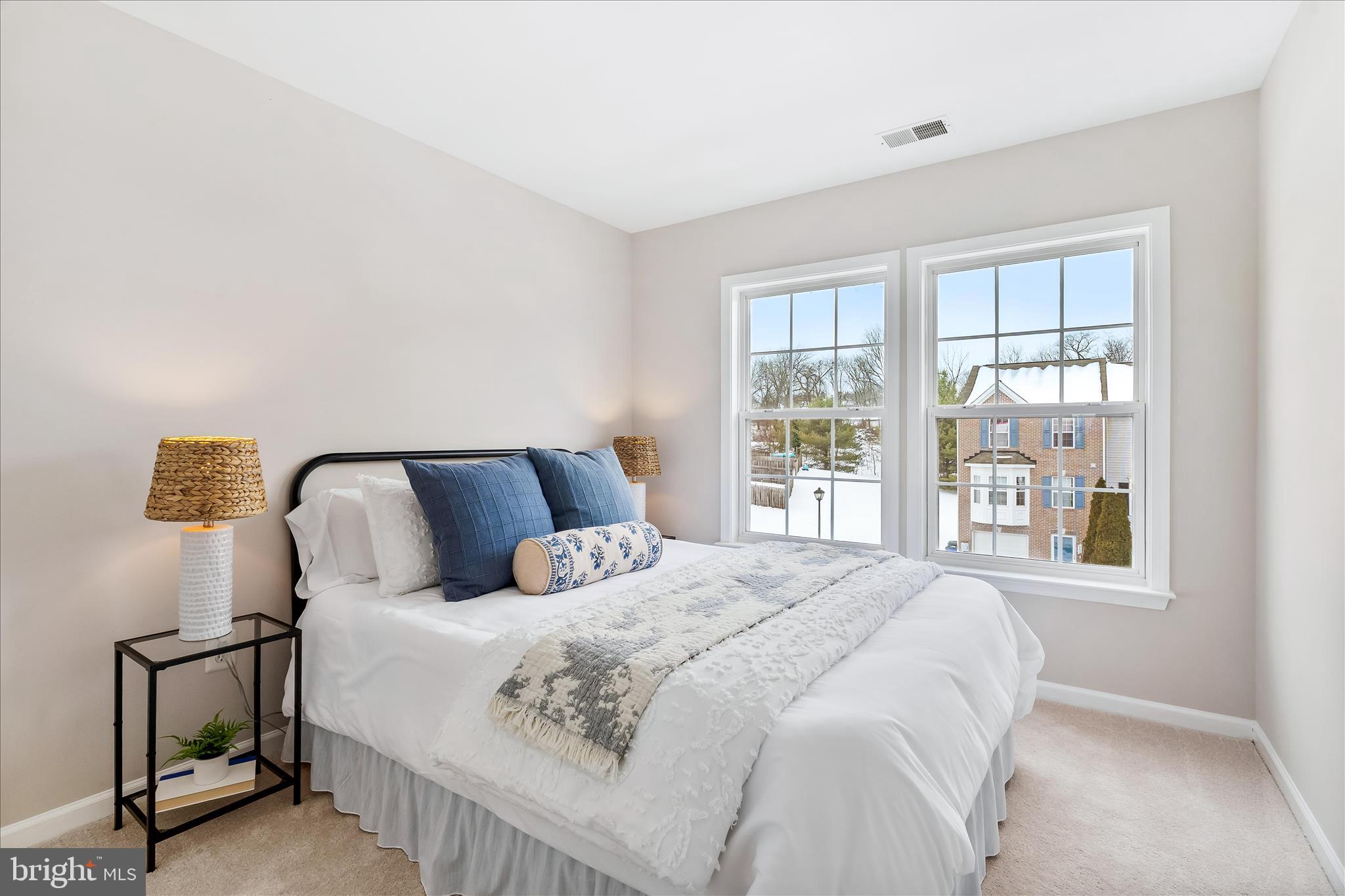 PARK OVERLOOK TOWNHOMES - Residential