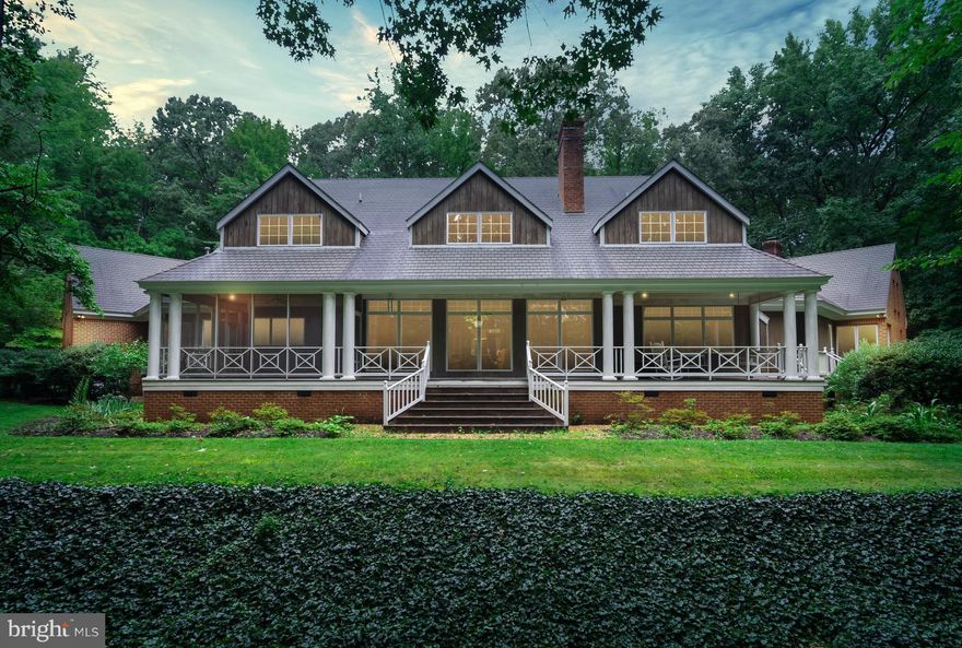 Equestrians and Boaters look no further! This 162 Acre Waterfront Estate just off the Potomac River has a deep water pier w/2 boat lifts! Main home has 6200 square feet, 5 Bedrooms, 5.5 Baths, caretaker cottage, 2 barns/storage buildings. An excellent family retreat, horse property, timber, farm, game & hunting. The nearby town of Montross has quaint shops cafes and coffee shops.1:45 min from DC!