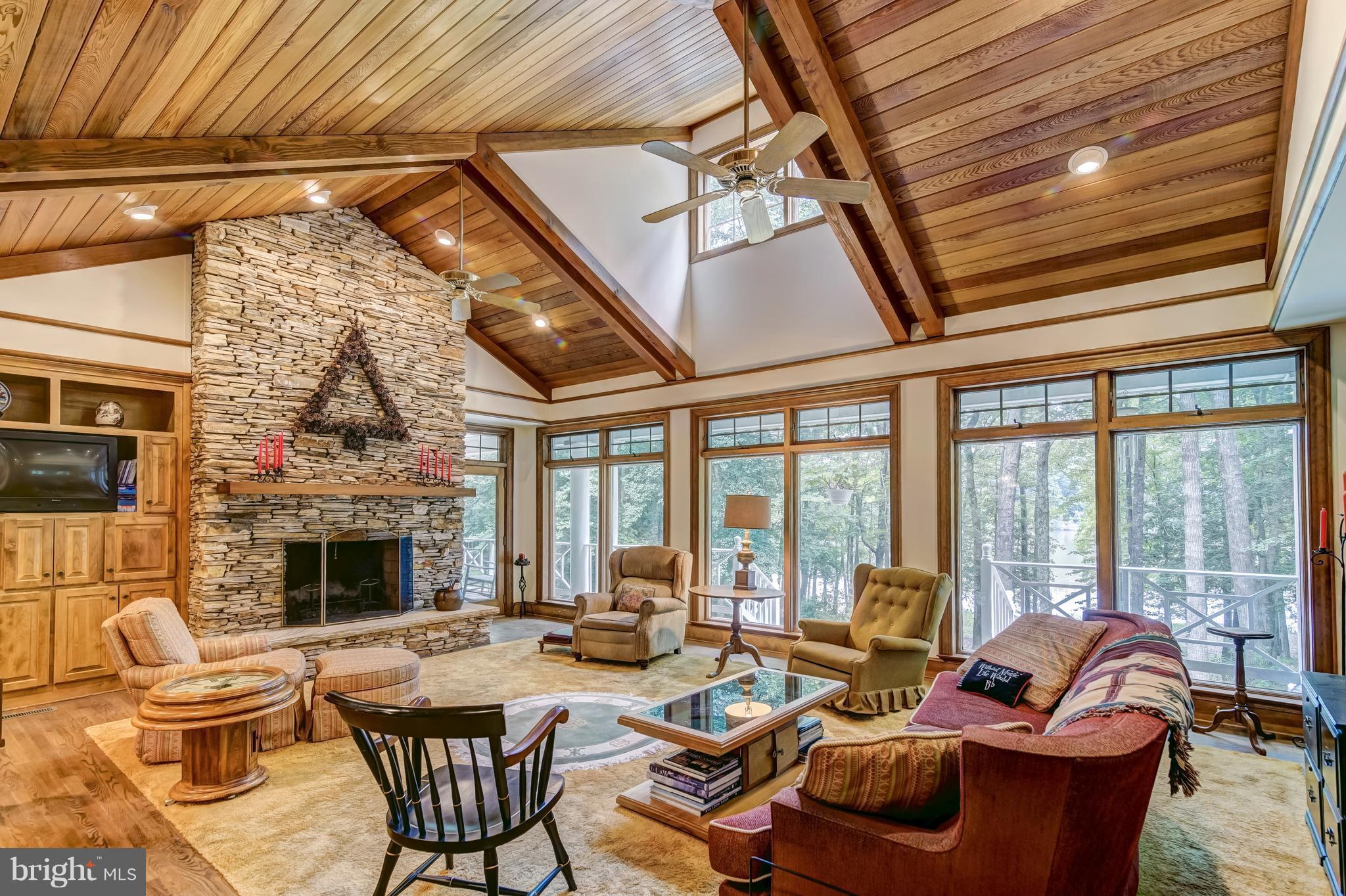 MONTROSS - Residential