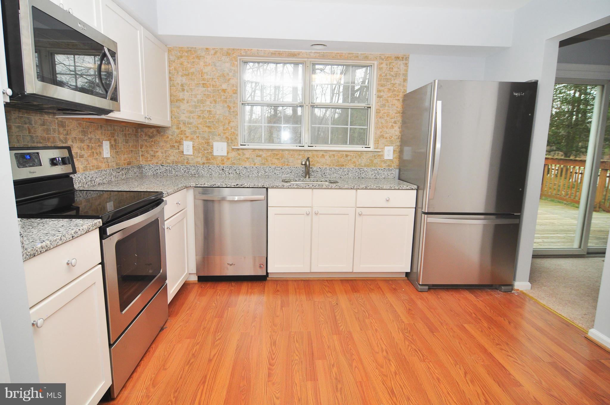 LAKE RIDGE - Residential