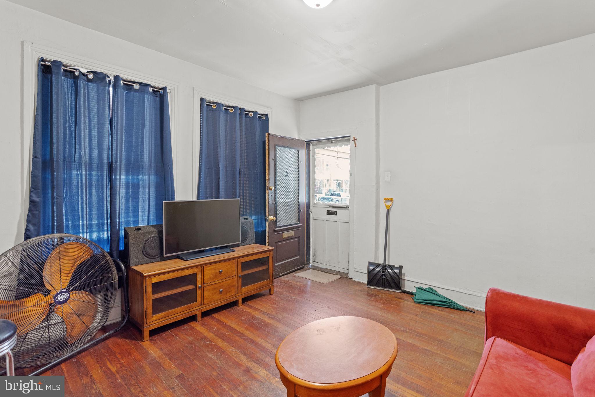 CEDAR PARK - Residential Income