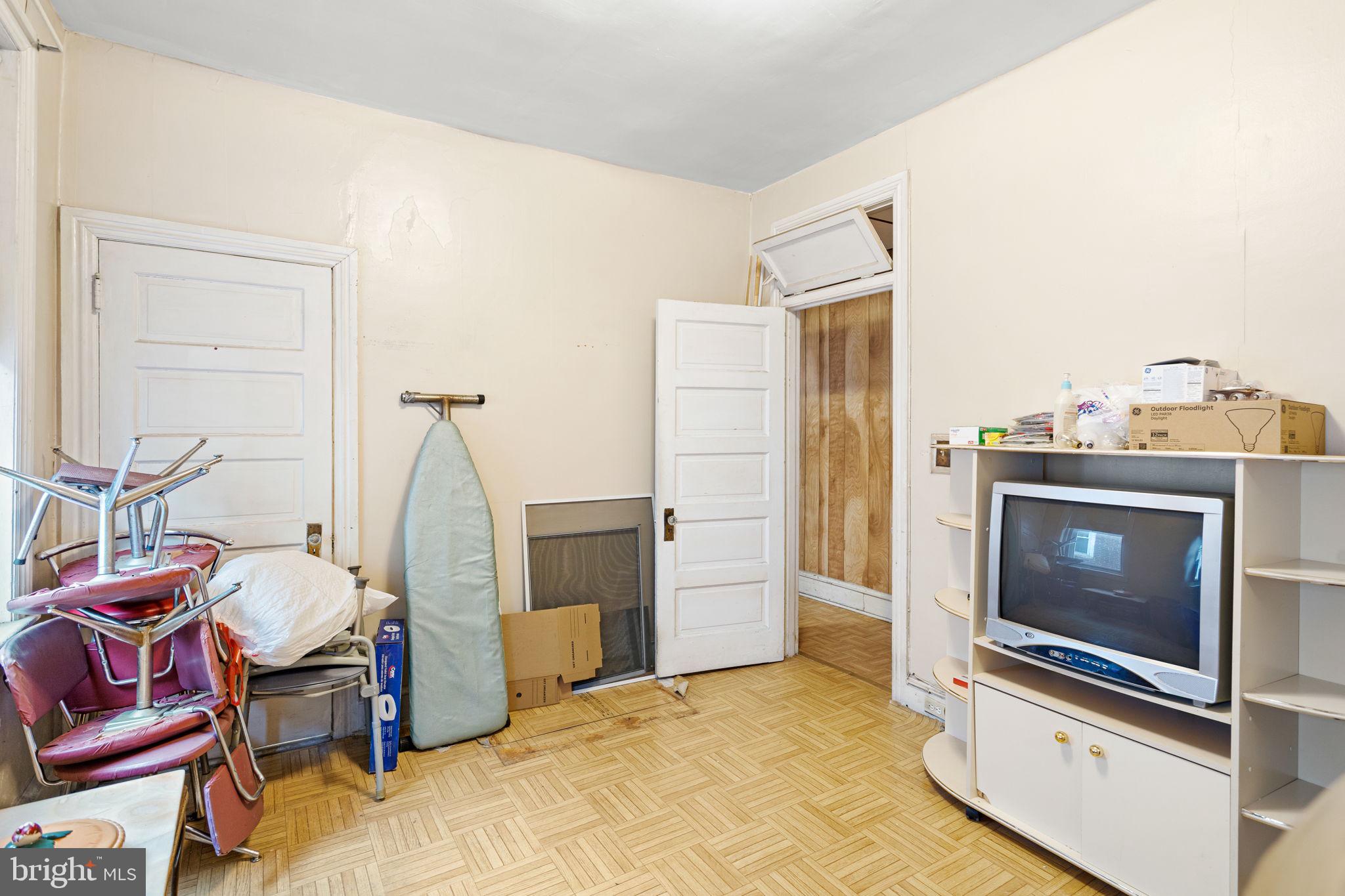 CEDAR PARK - Residential Income