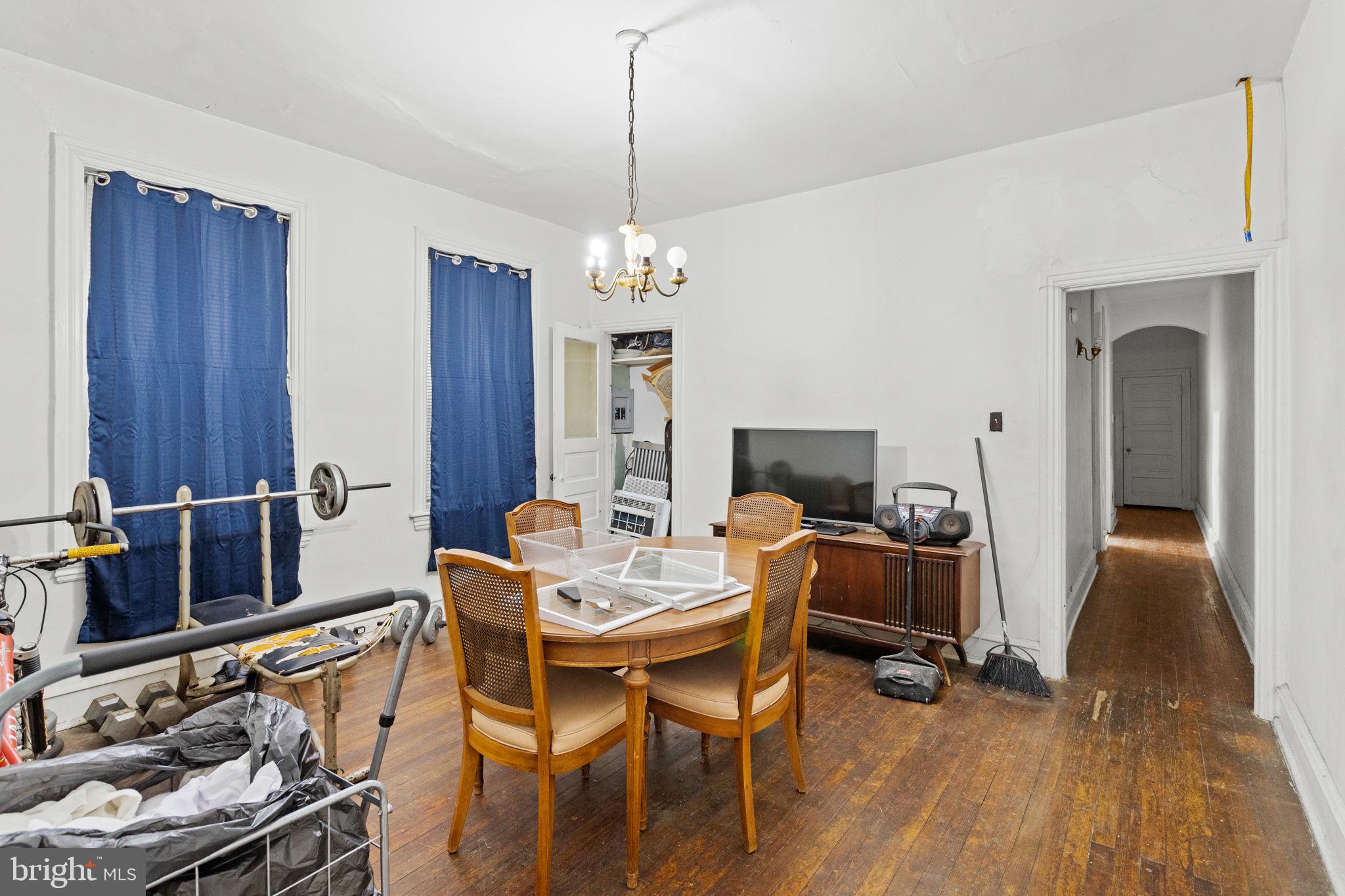 CEDAR PARK - Residential Income