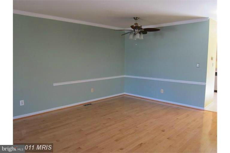 THE MEWS - Residential Lease