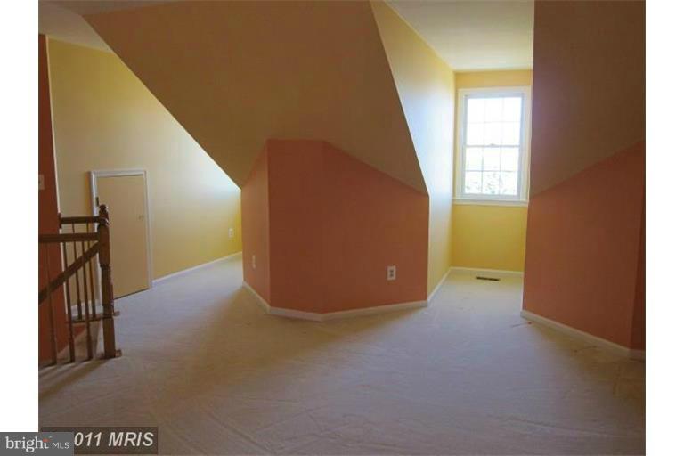 THE MEWS - Residential Lease